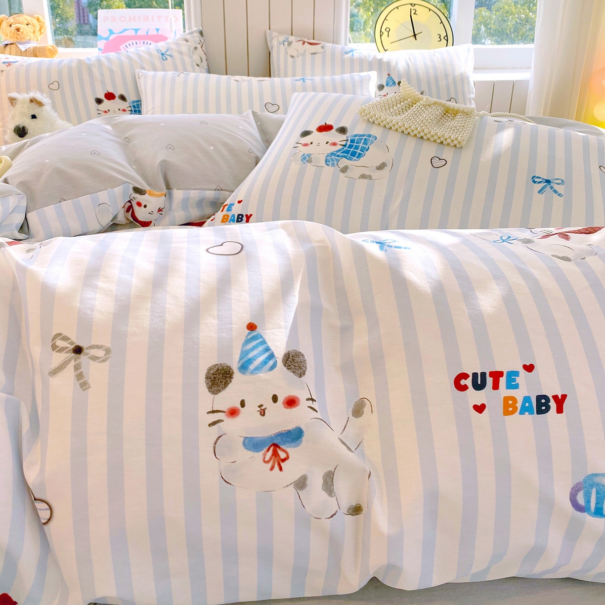 91家纺网 家纺一手货源 找家纺 小懒猪 2026新款全棉印花卡通系列四件套 蓝调喵趣