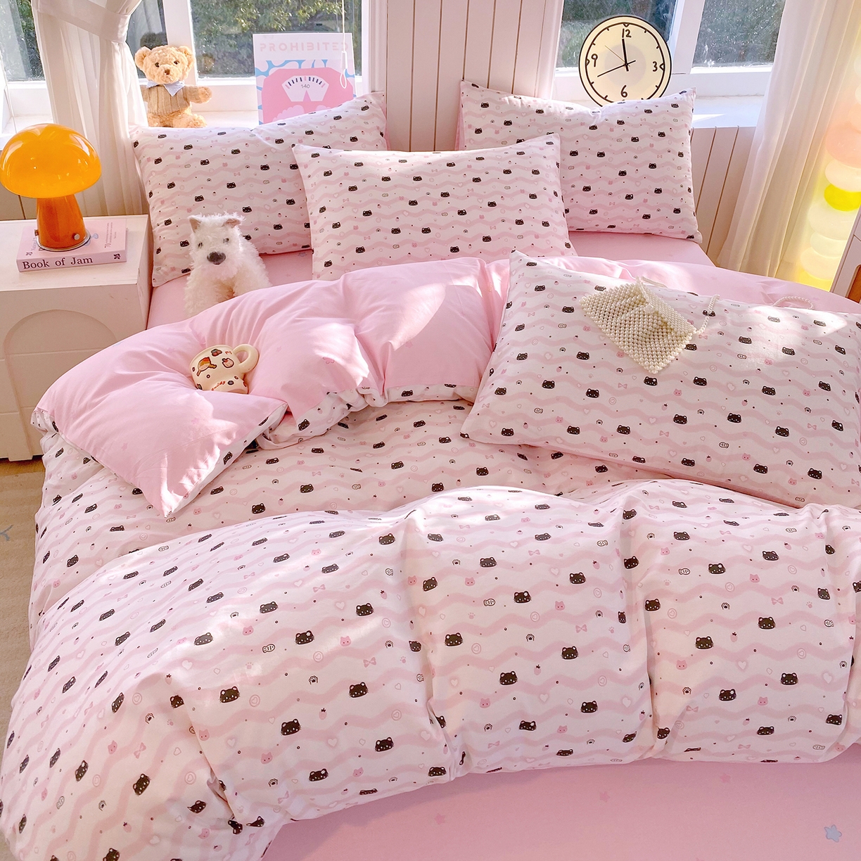 91家纺网 家纺一手货源 找家纺 小懒猪 2026新款全棉印花卡通系列四件套 粉喵甜梦