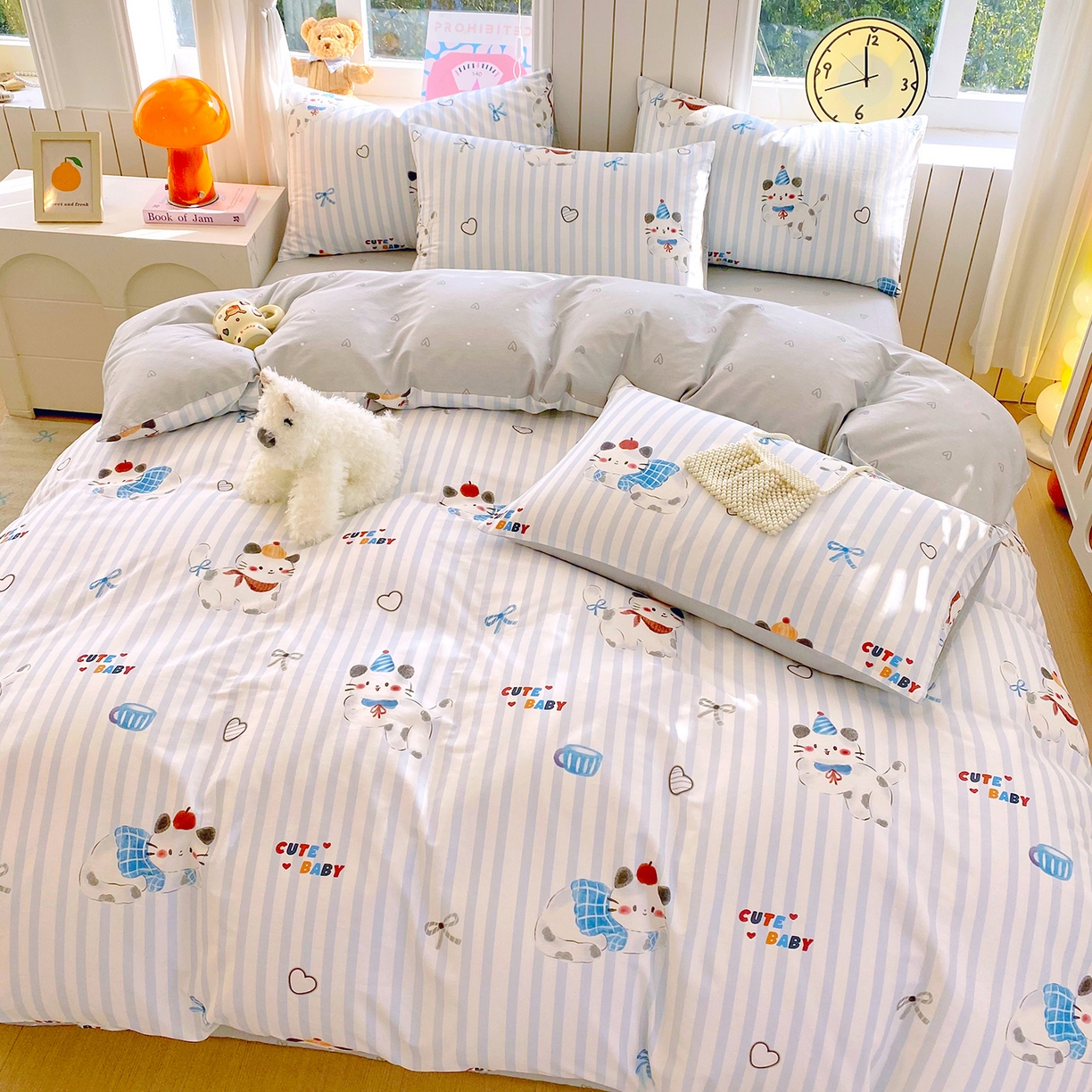 91家纺网 家纺一手货源 找家纺 小懒猪 2026新款全棉印花卡通系列四件套 蓝调喵趣