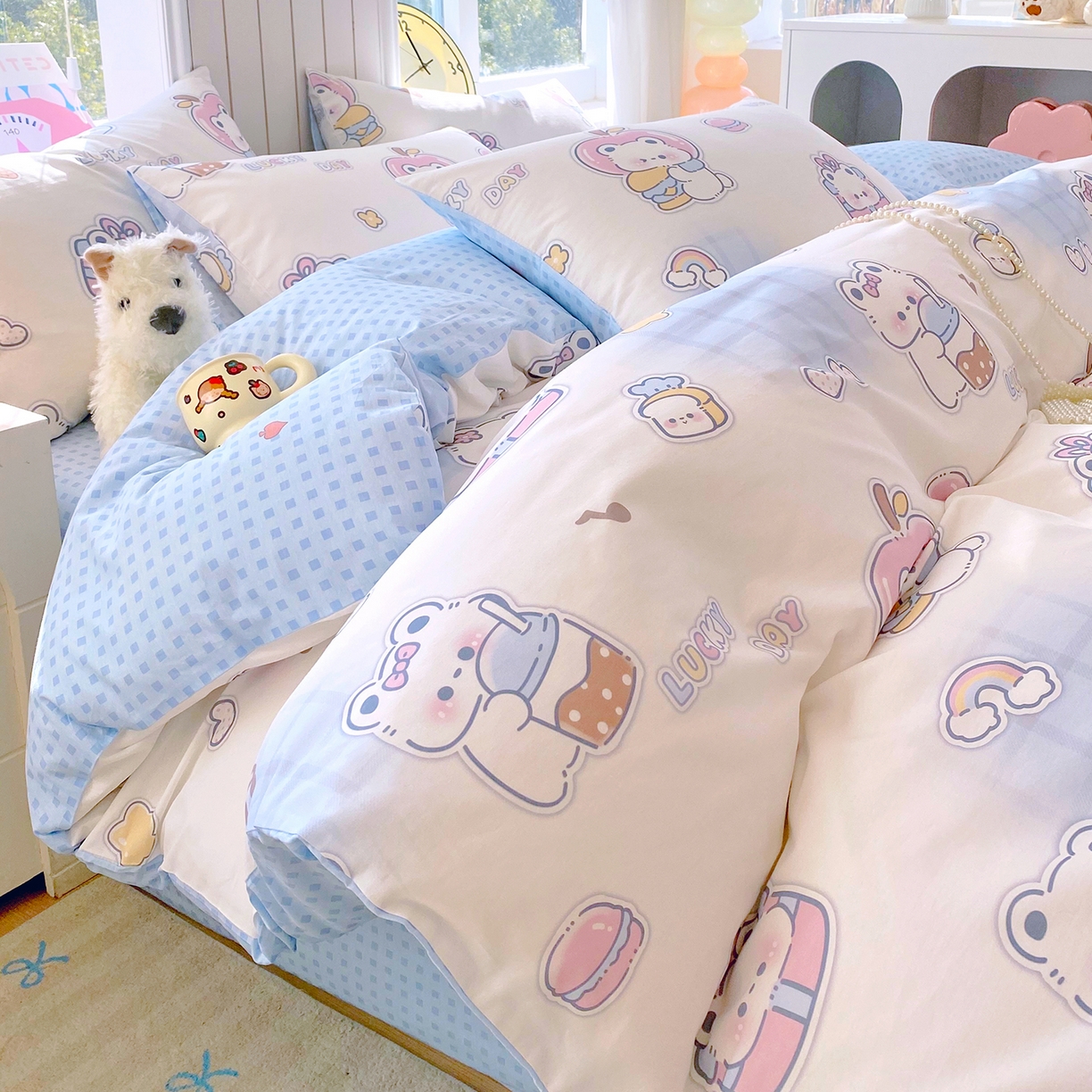 91家纺网 家纺一手货源 找家纺 小懒猪 2026新款全棉印花卡通系列四件套 元气熊仔