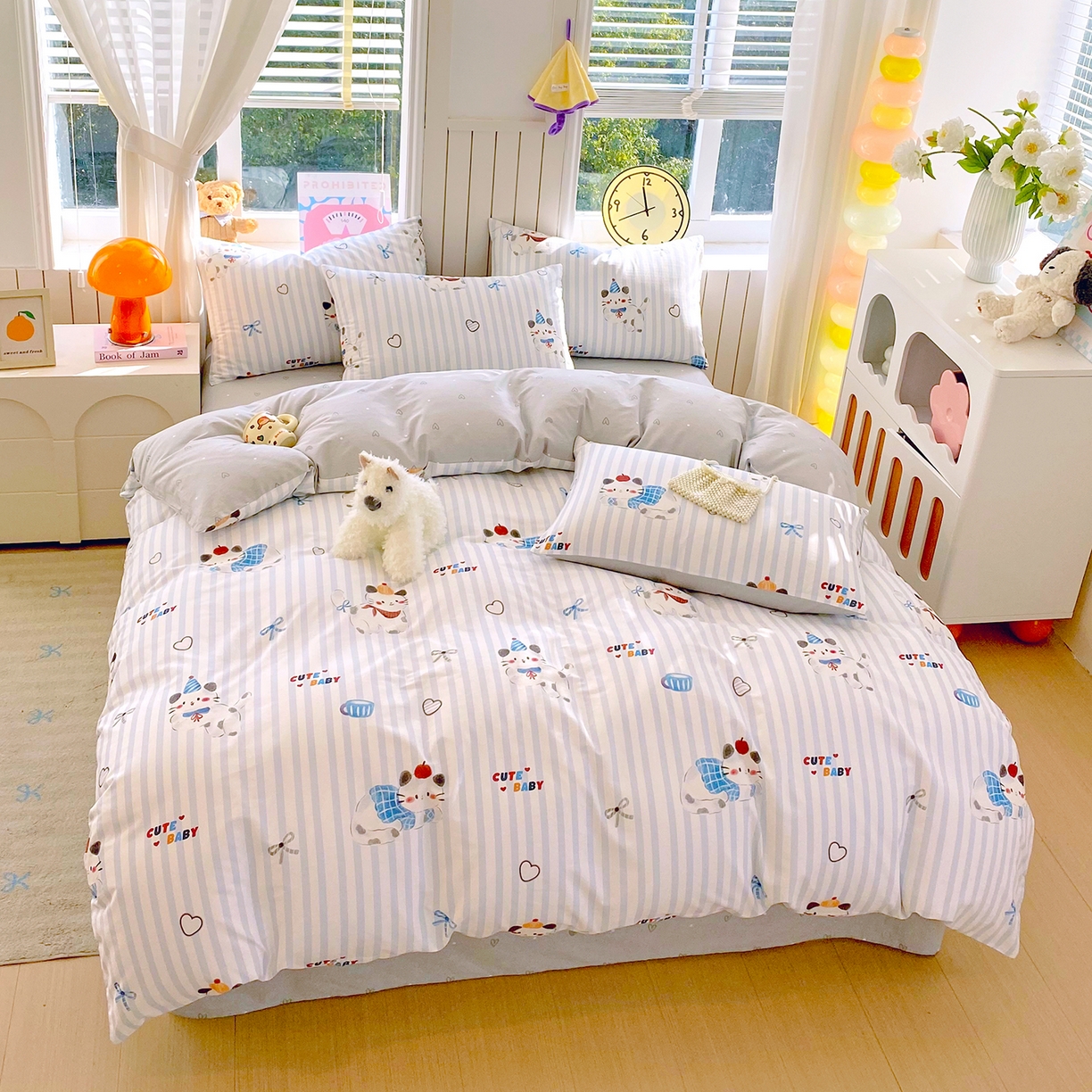 91家纺网 家纺一手货源 找家纺 小懒猪 2026新款全棉印花卡通系列四件套 蓝调喵趣