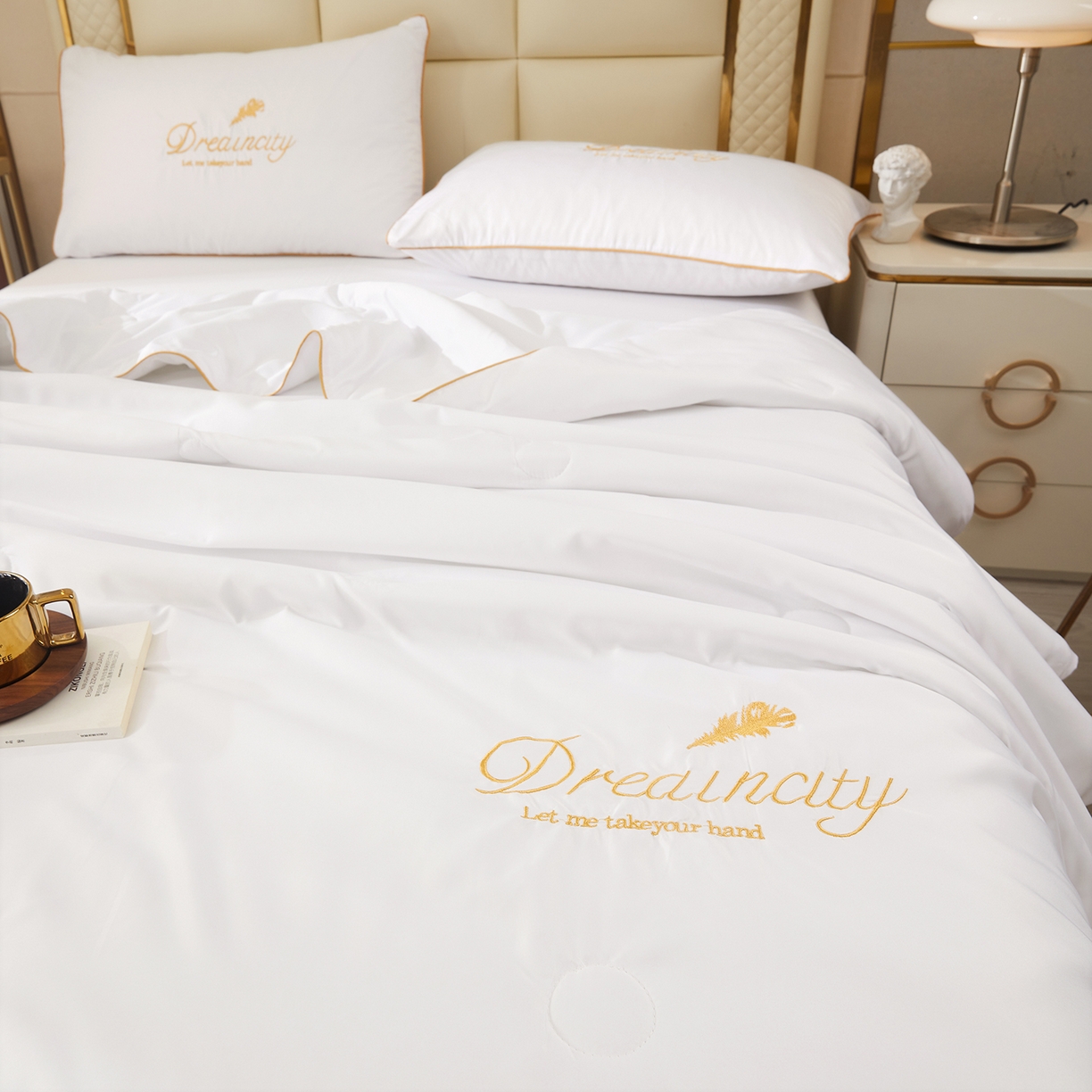 91家纺网 家纺一手货源 找家纺 好尚居 2026新款水洗真丝刺绣夏被被子被芯四件套 象牙白