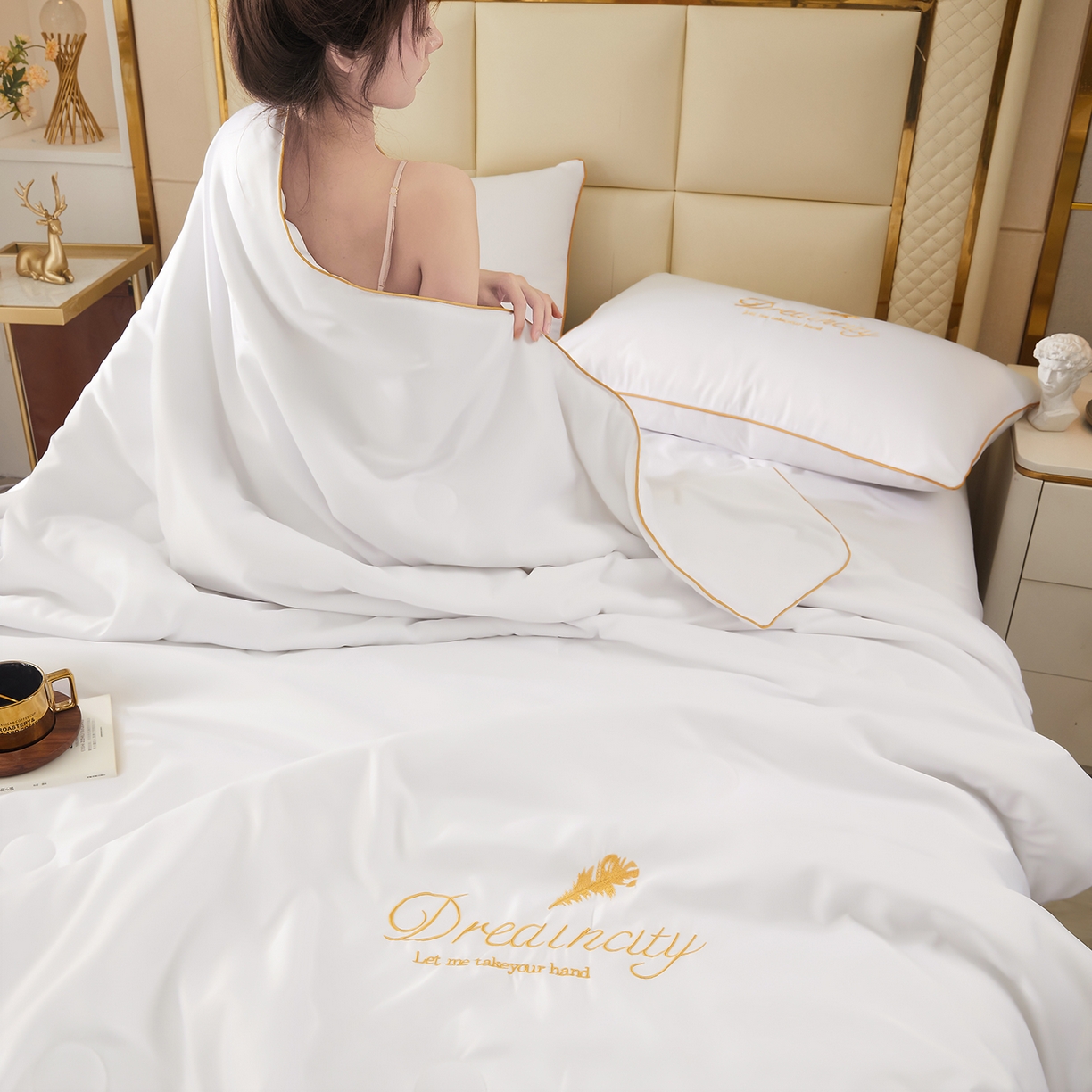 91家纺网 家纺一手货源 找家纺 好尚居 2026新款水洗真丝刺绣夏被被子被芯四件套 象牙白