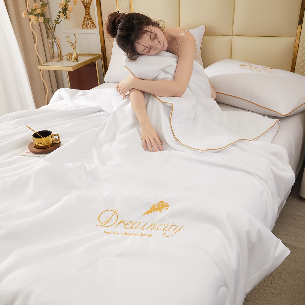 91家纺网 家纺一手货源 找家纺 好尚居 2026新款水洗真丝刺绣夏被被子被芯四件套 象牙白