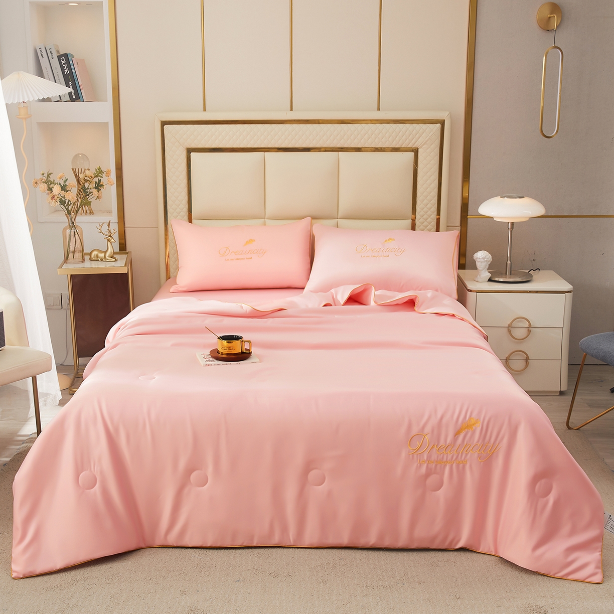 91家纺网 家纺一手货源 找家纺 好尚居 2026新款水洗真丝刺绣夏被被子被芯四件套 粉玉