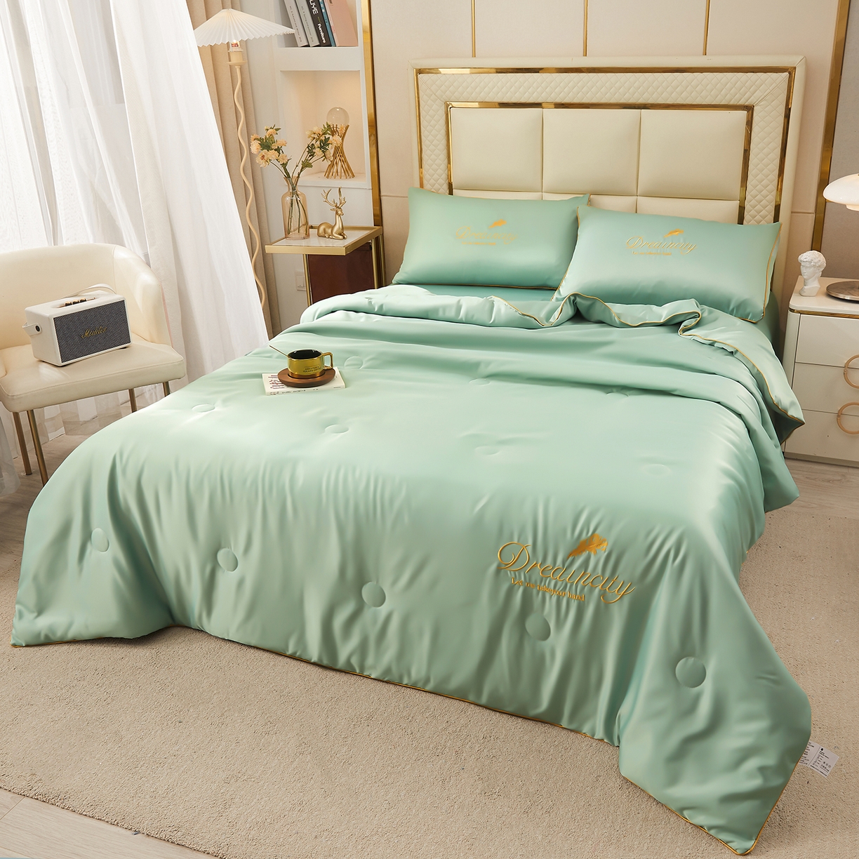 91家纺网 家纺一手货源 找家纺 好尚居 2026新款水洗真丝刺绣夏被被子被芯四件套 深海蓝