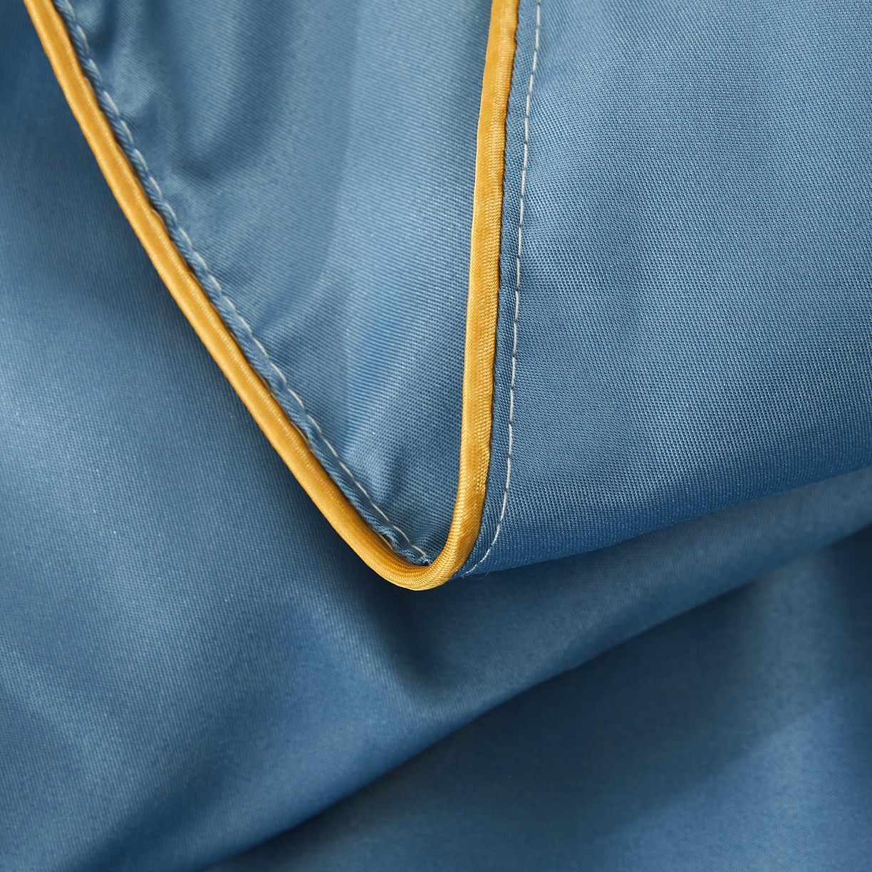 91家纺网 家纺一手货源 找家纺 好尚居 2026新款水洗真丝刺绣夏被被子被芯四件套 雾霾蓝