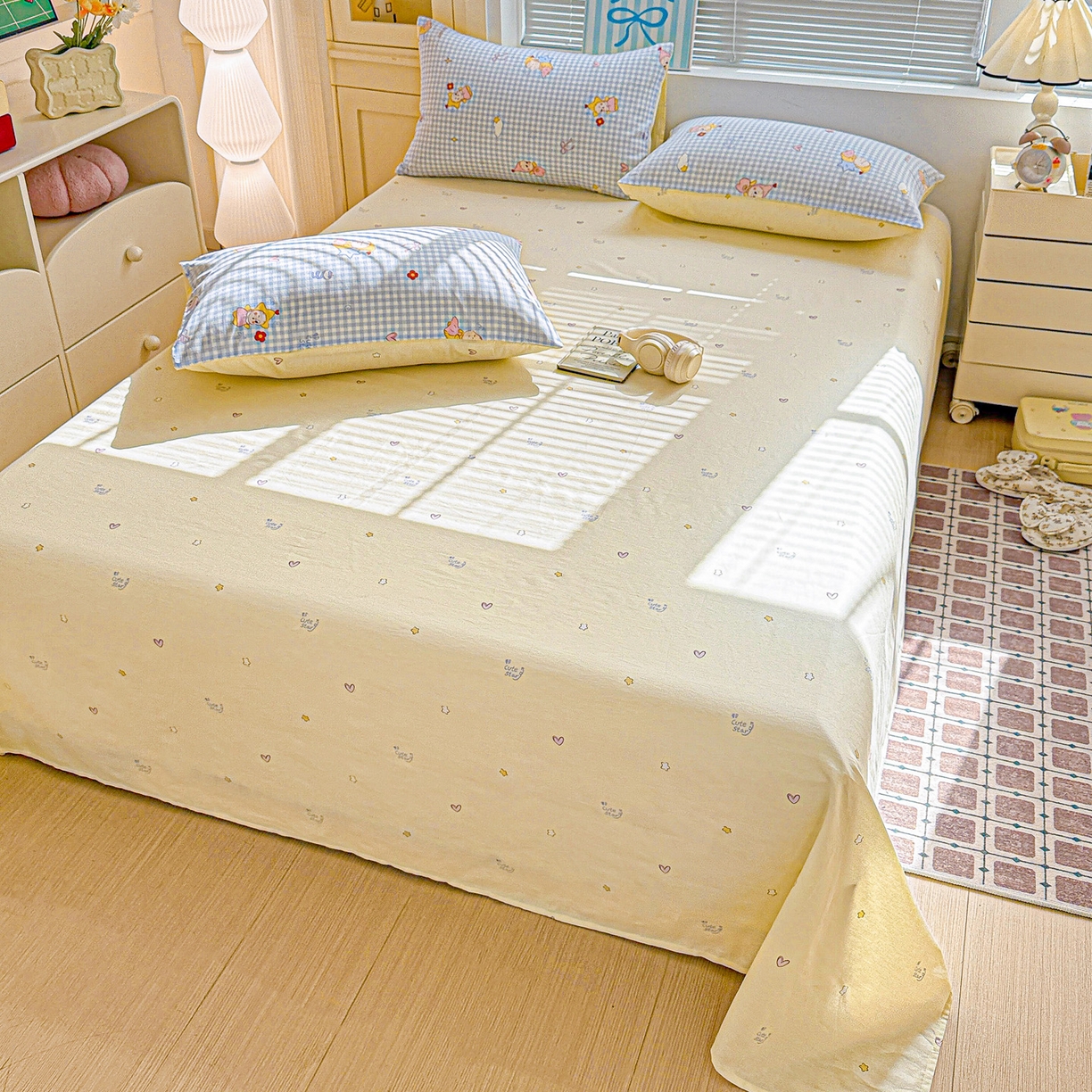 91家纺网 家纺一手货源 找家纺 名品家纺 2026新款100%纯棉床单系列 可爱星星-黄