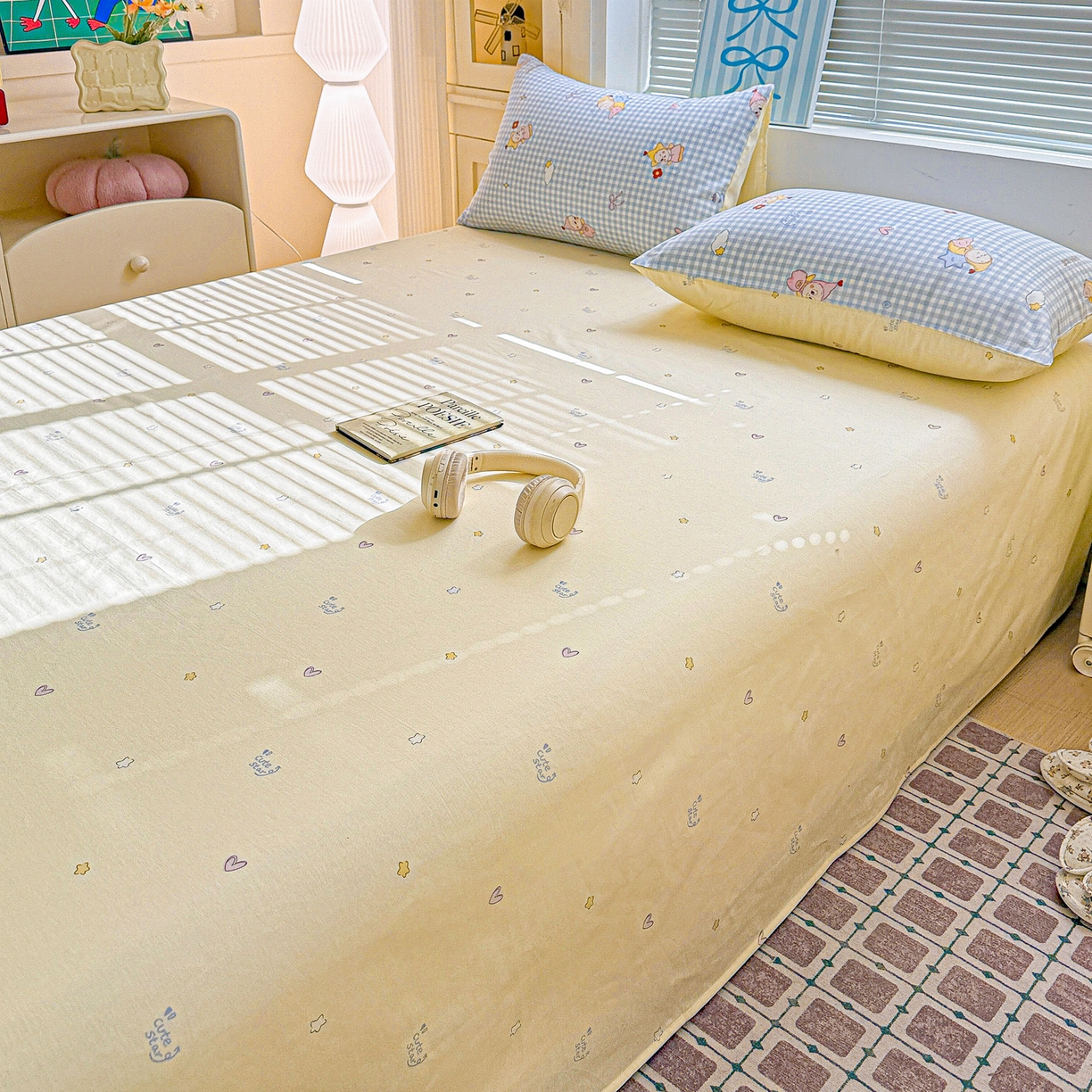 91家纺网 家纺一手货源 找家纺 名品家纺 2026新款100%纯棉床单系列 可爱星星-黄