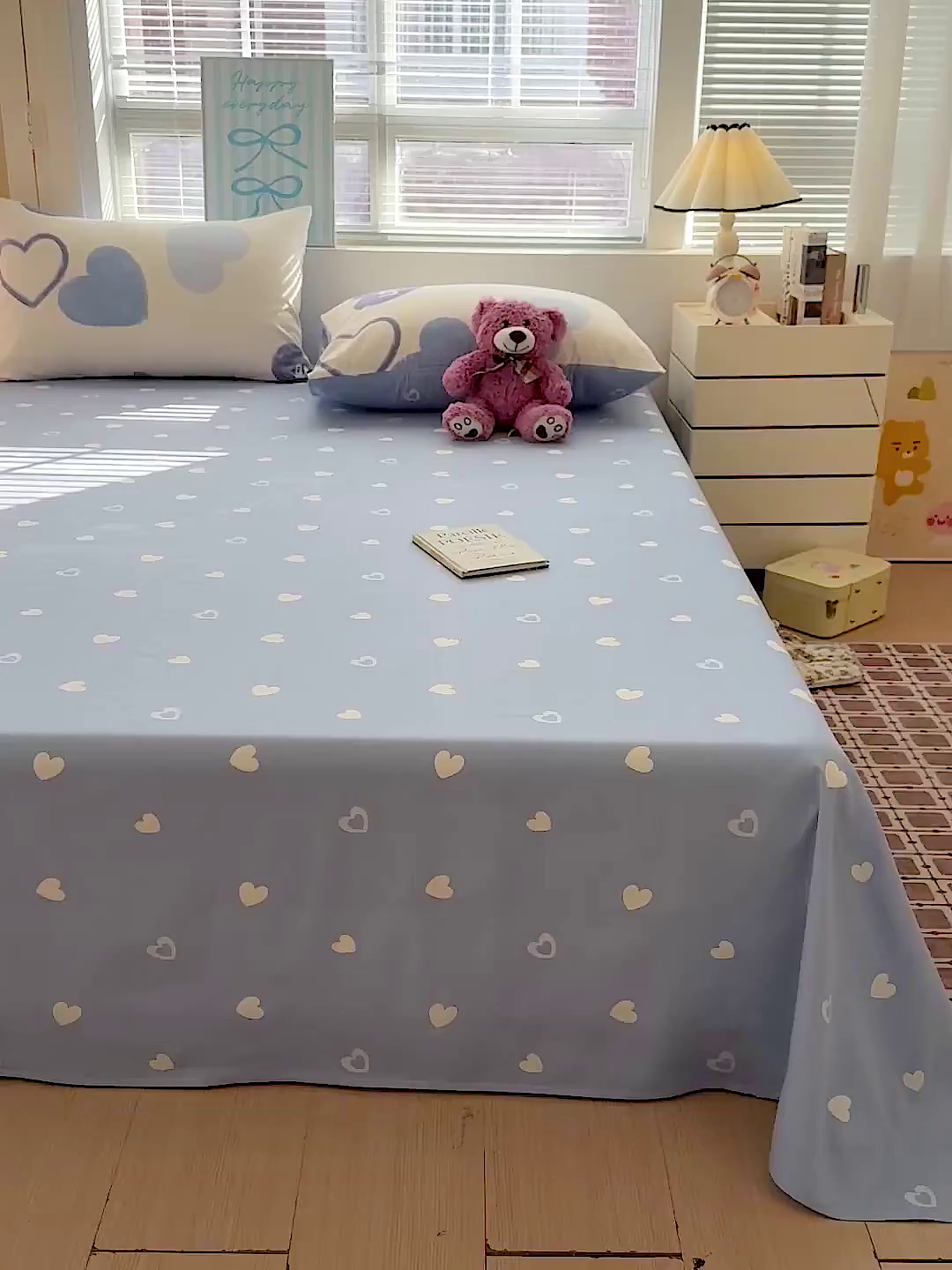 91家纺网 家纺一手货源 找家纺 名品家纺 2026新款100%纯棉床单系列 蓝色爱心