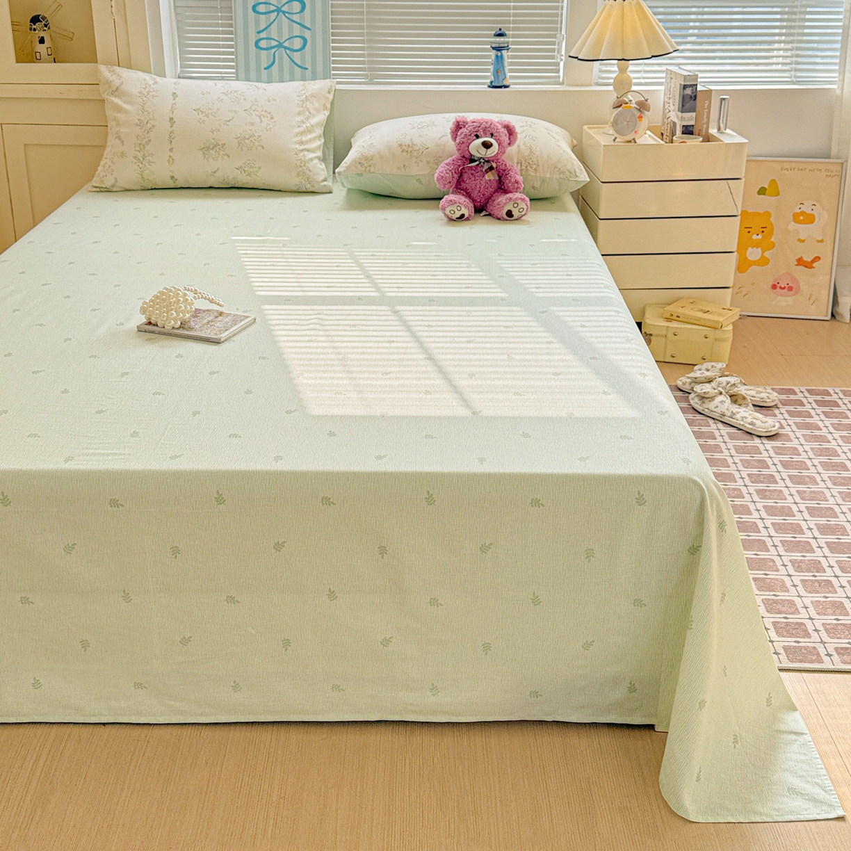 91家纺网 家纺一手货源 找家纺 名品家纺 2026新款100%纯棉床单系列 条纹绿叶