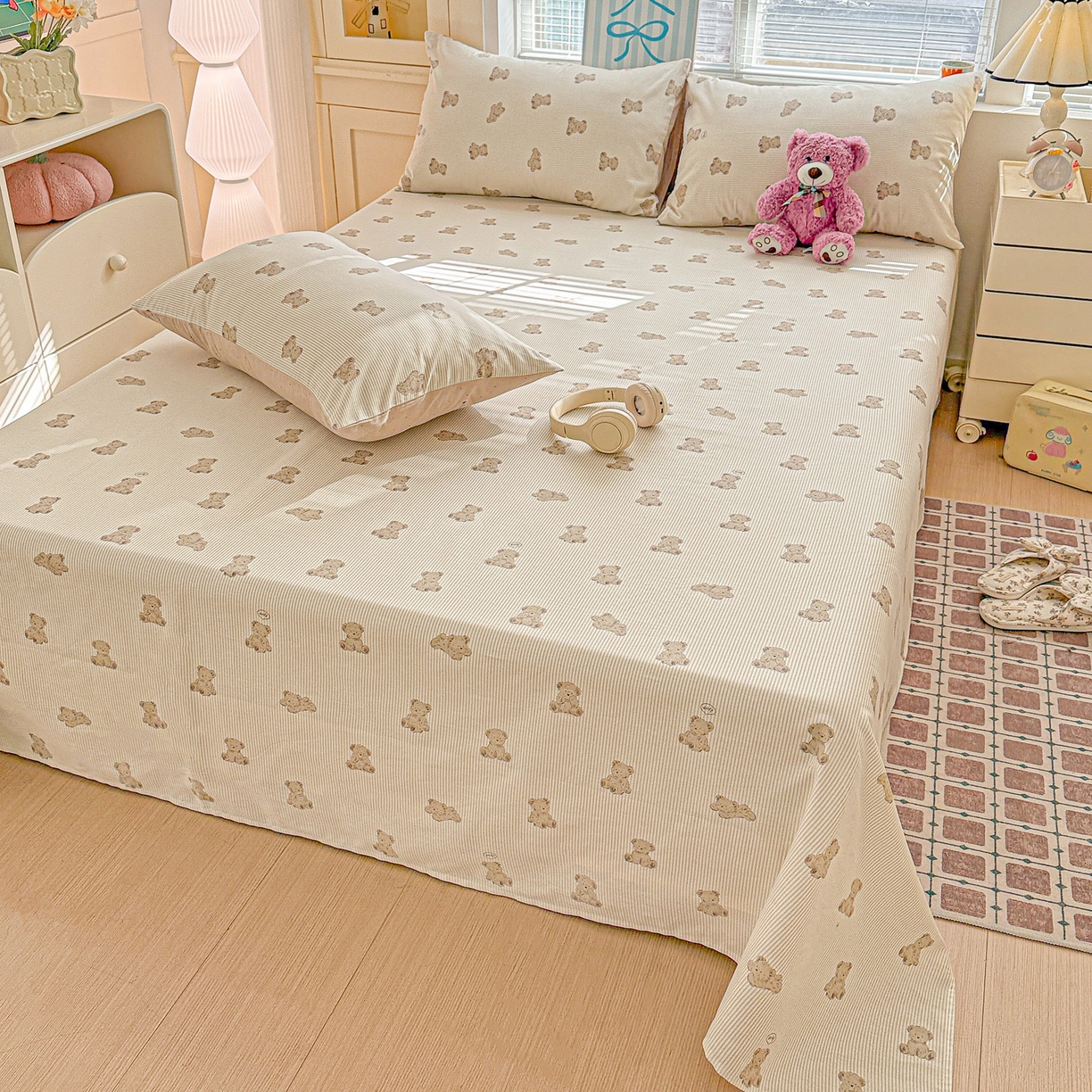 91家纺网 家纺一手货源 找家纺 名品家纺 2026新款100%纯棉床单系列 条纹小熊