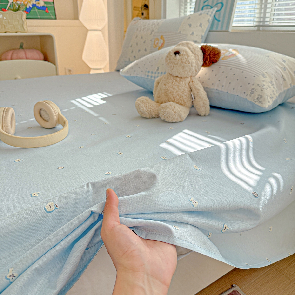 91家纺网 家纺一手货源 找家纺 名品家纺 2026新款100%纯棉床单系列 童话拼贴