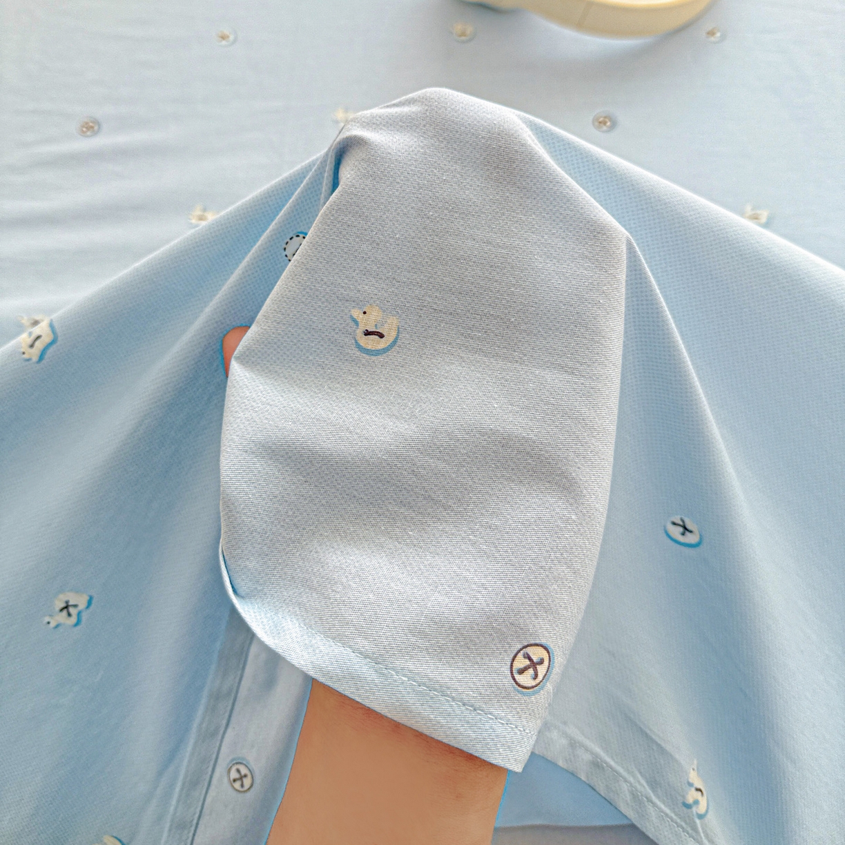 91家纺网 家纺一手货源 找家纺 名品家纺 2026新款100%纯棉床单系列 童话拼贴