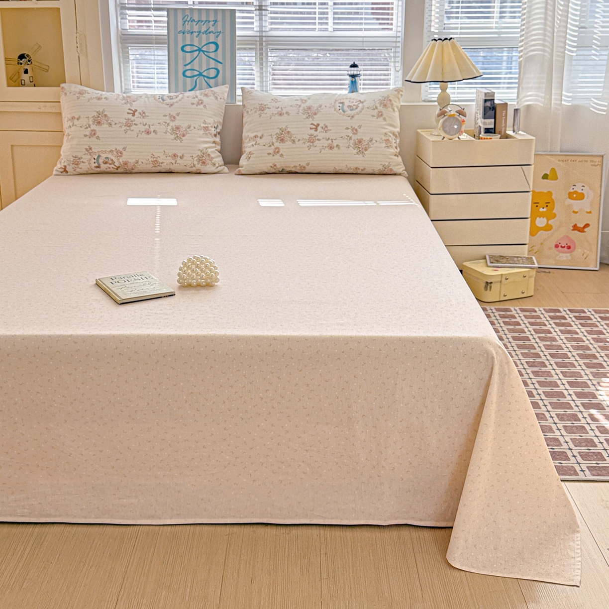 91家纺网 家纺一手货源 找家纺 名品家纺 2026新款100%纯棉床单系列 杏粉小花