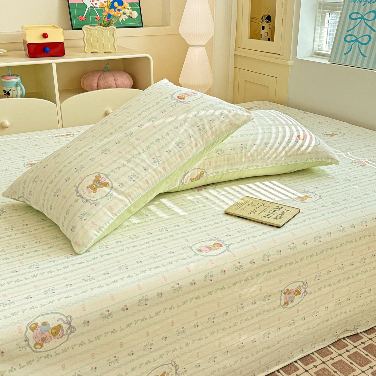 91家纺网 家纺一手货源 找家纺 名品家纺 2026新款100%纯棉枕套系列 春日小熊