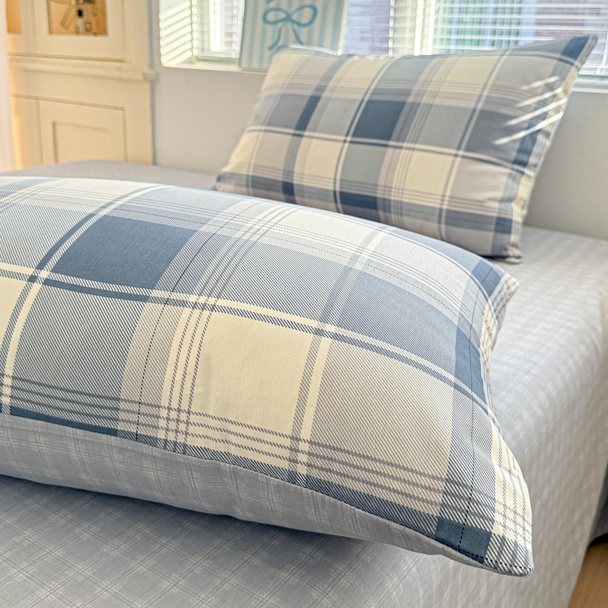 91家纺网 家纺一手货源 找家纺 名品家纺 2026新款100%纯棉枕套系列 蓝格梦境