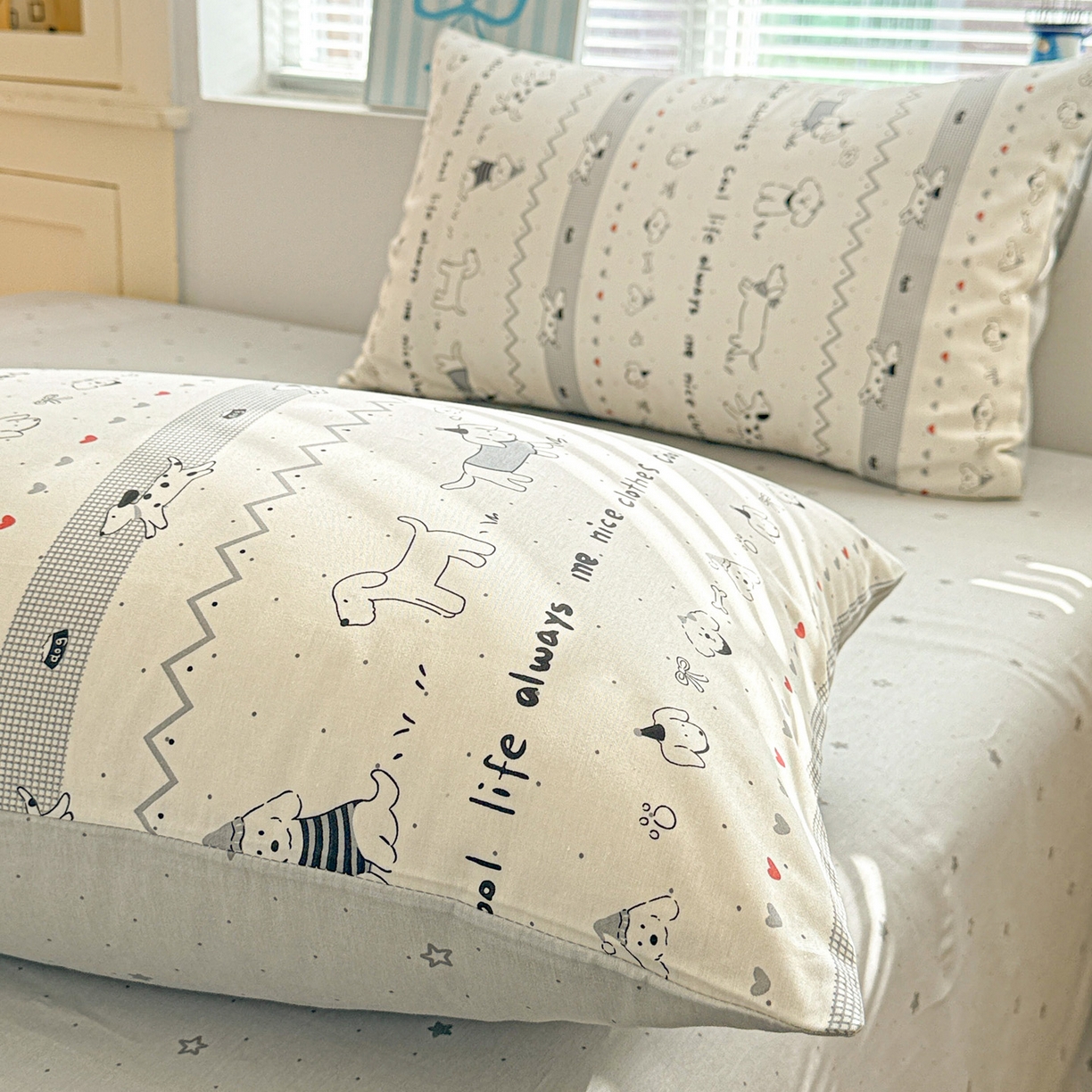 91家纺网 家纺一手货源 找家纺 名品家纺 2026新款100%纯棉枕套系列 线条小狗