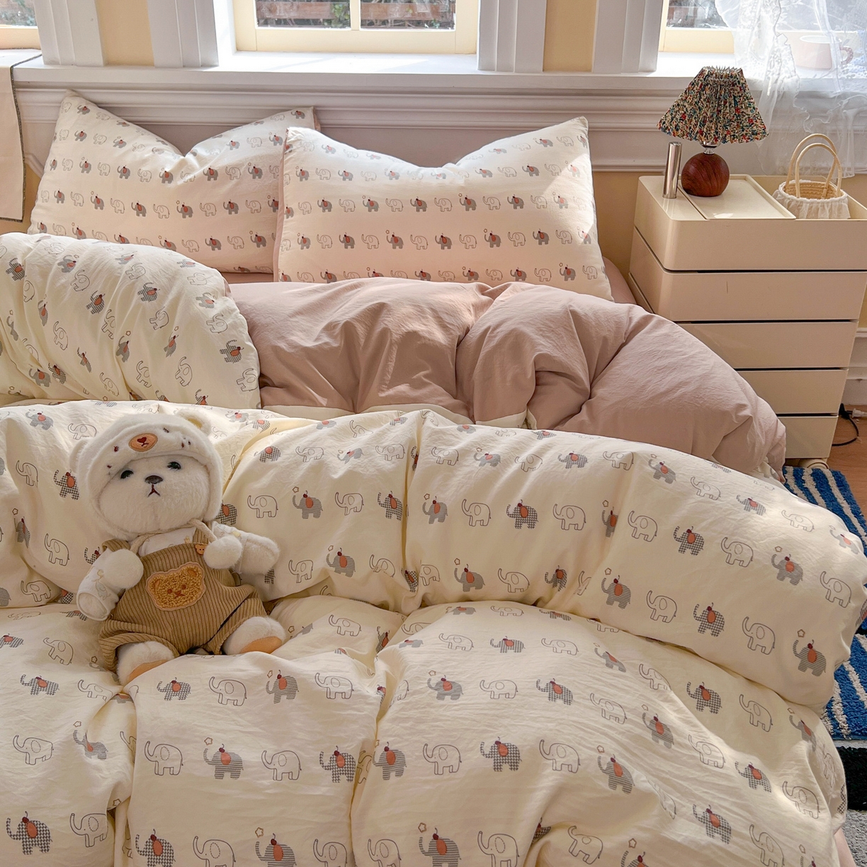 91家纺网 家纺一手货源 找家纺 玉海棠家纺 2026新款古法水洗仿棉云感纱四件套 小象格