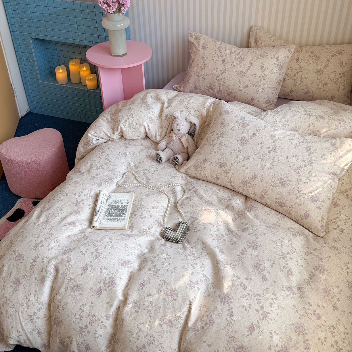 91家纺网 家纺一手货源 找家纺 麦伦家居 2026春夏新品全棉有氧双层纱印花系列简约款四件套 巴黎晚香