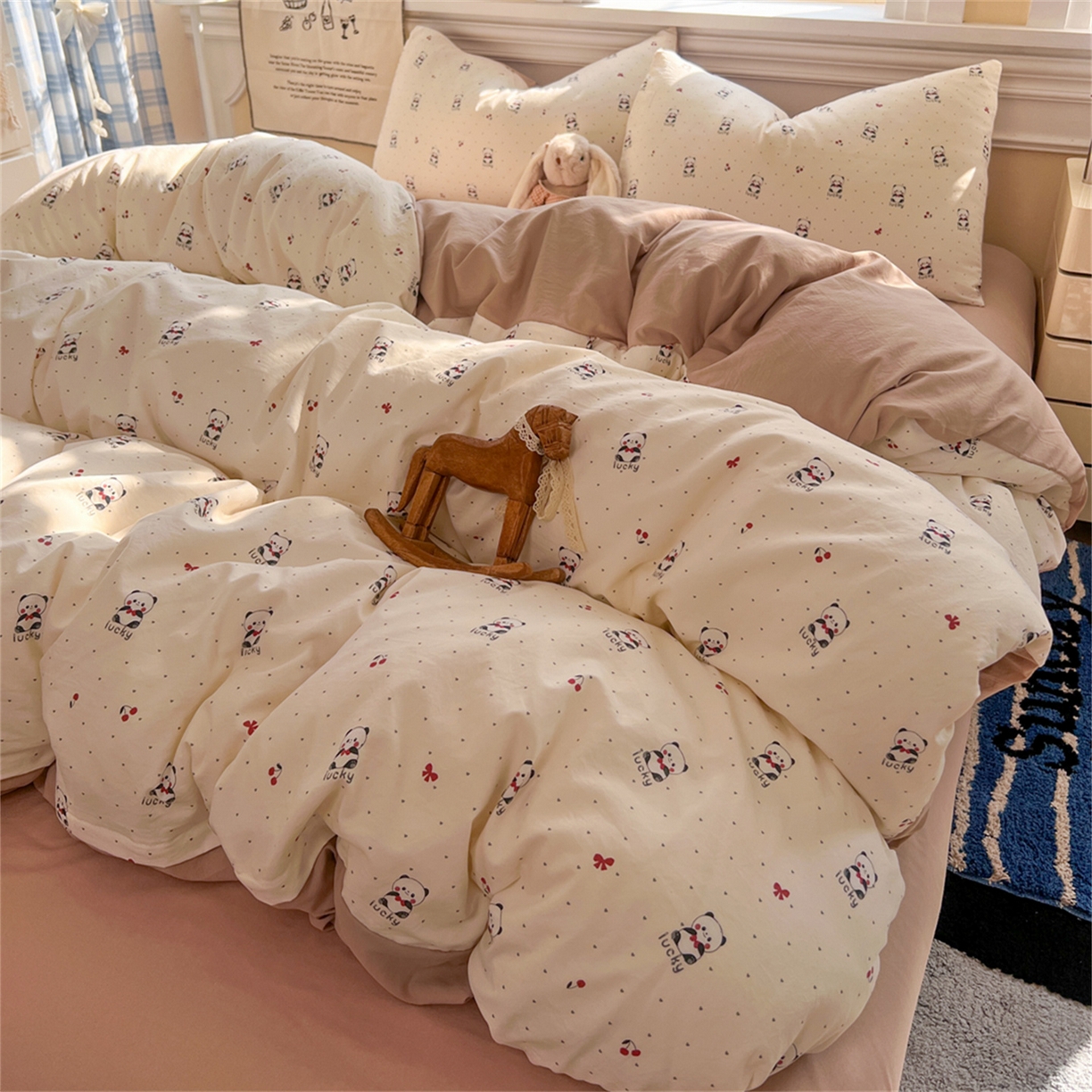 91家纺网 家纺一手货源 找家纺 玉海棠家纺 2026新款古法水洗仿棉云感纱四件套 幸运熊