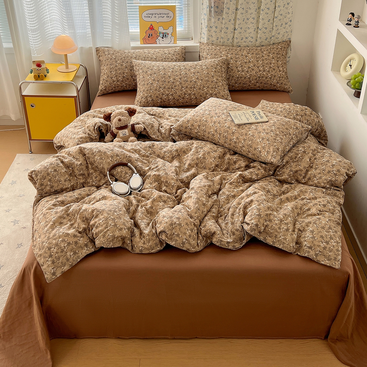 91家纺网 家纺一手货源 找家纺 麦伦家居 2026春夏新品全棉有氧双层纱印花系列简约款四件套 美式