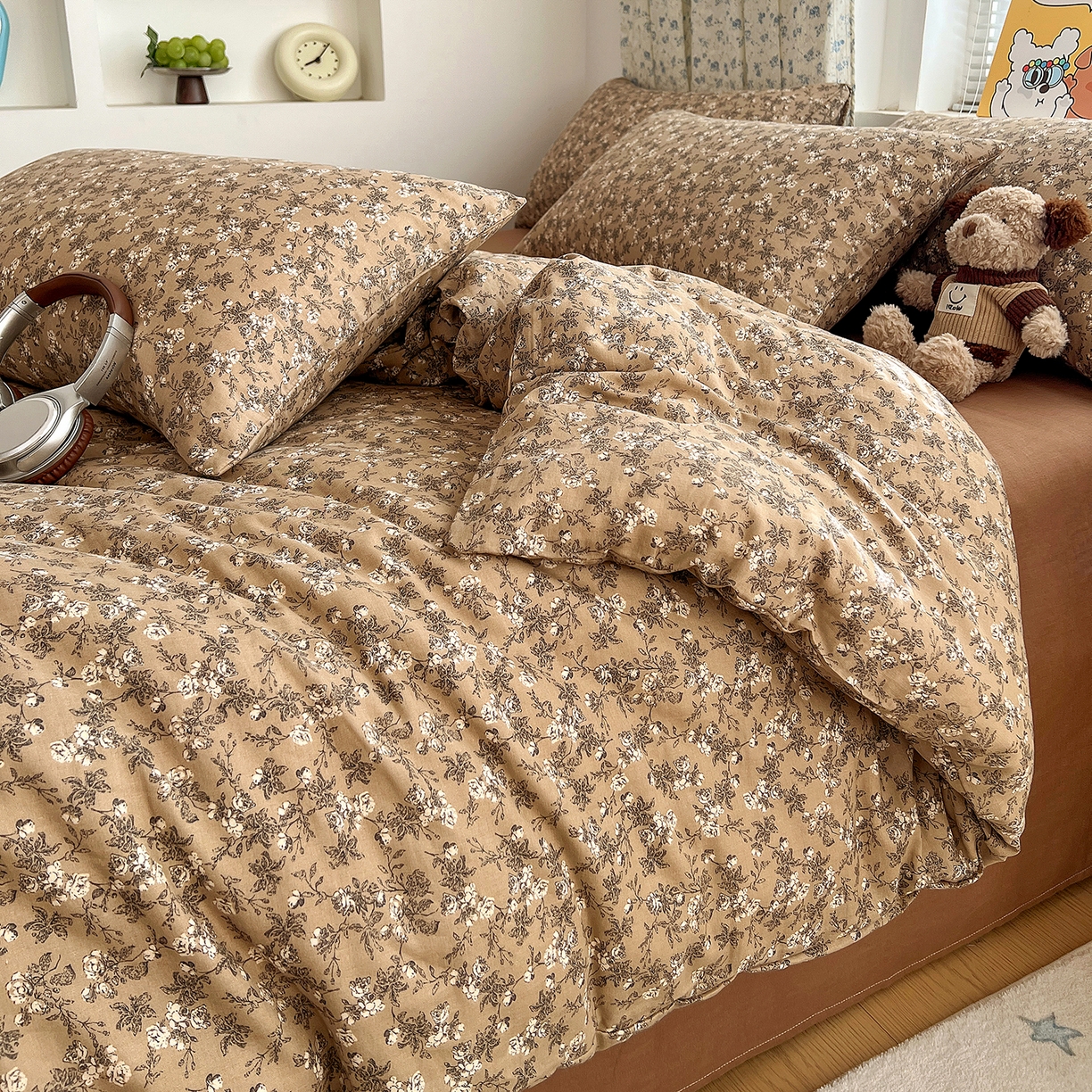 91家纺网 家纺一手货源 找家纺 麦伦家居 2026春夏新品全棉有氧双层纱印花系列简约款四件套 美式