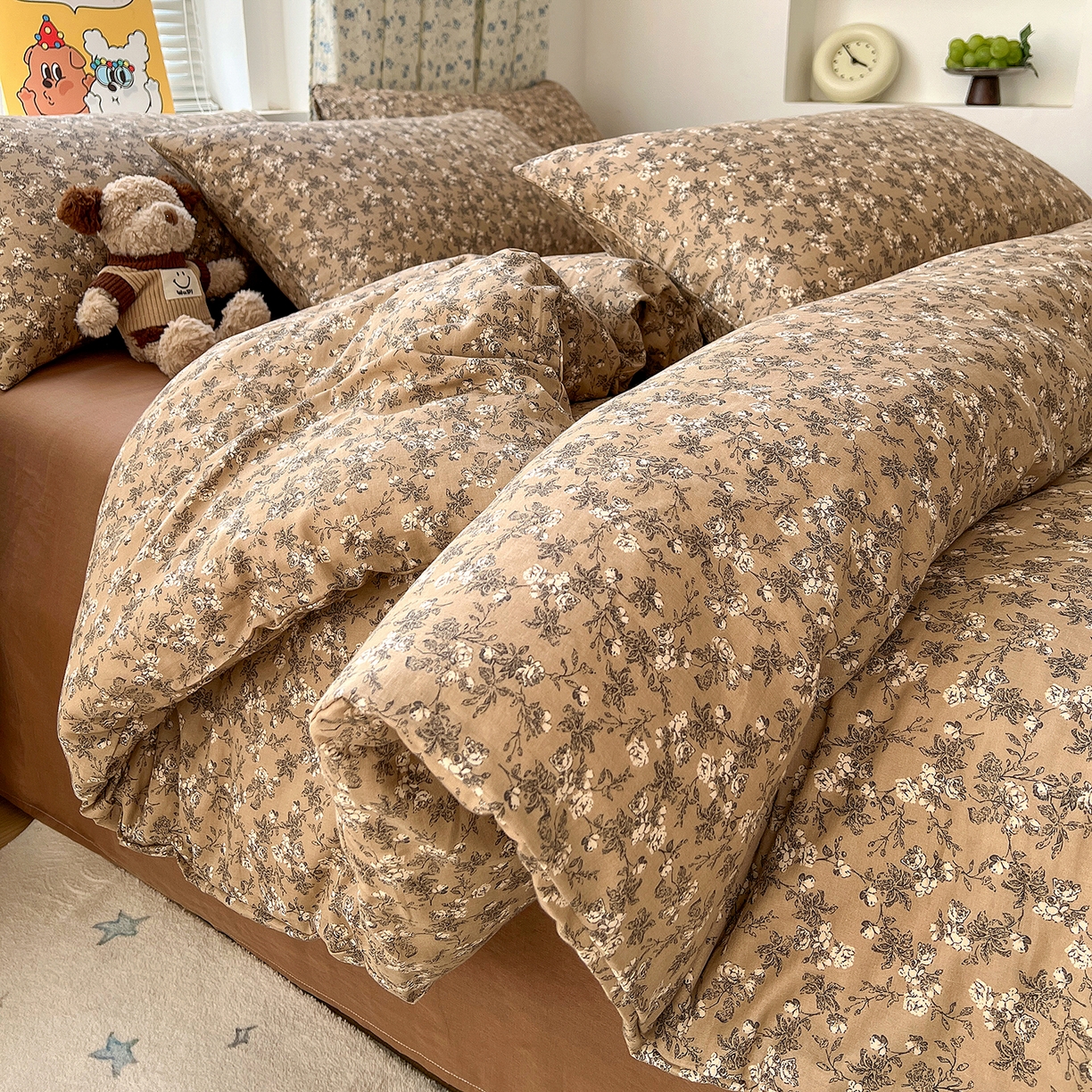 91家纺网 家纺一手货源 找家纺 麦伦家居 2026春夏新品全棉有氧双层纱印花系列简约款四件套 美式