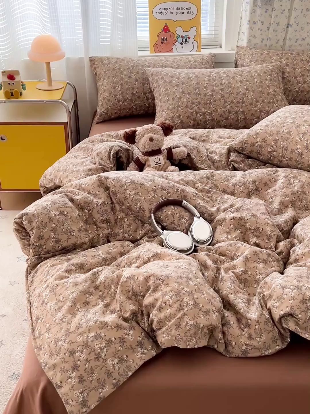 91家纺网 家纺一手货源 找家纺 麦伦家居 2026春夏新品全棉有氧双层纱印花系列简约款四件套 美式