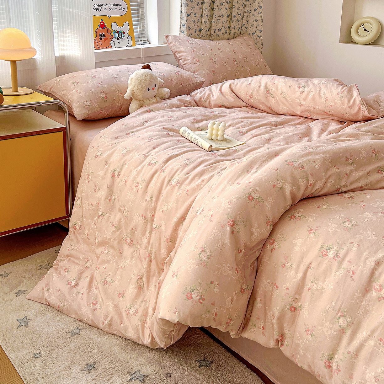 91家纺网 家纺一手货源 找家纺 麦伦家居 2026春夏新品全棉有氧双层纱印花系列简约款四件套 浅梦粉