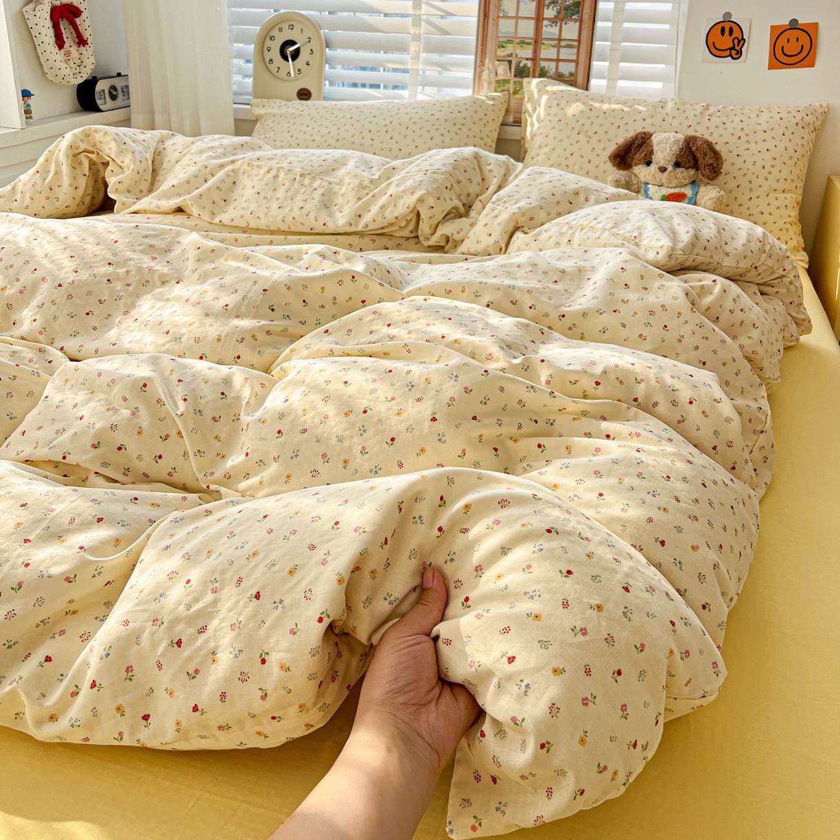 91家纺网 家纺一手货源 找家纺 麦伦家居 2026春夏新品全棉有氧双层纱印花系列简约款四件套 小野花