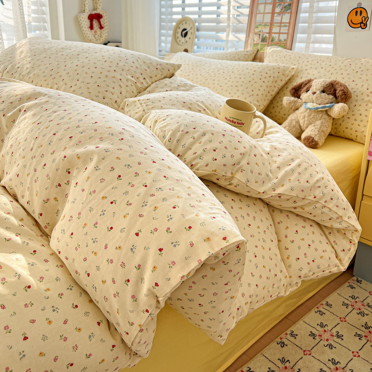 91家纺网 家纺一手货源 找家纺 麦伦家居 2026春夏新品全棉有氧双层纱印花系列简约款四件套 小野花