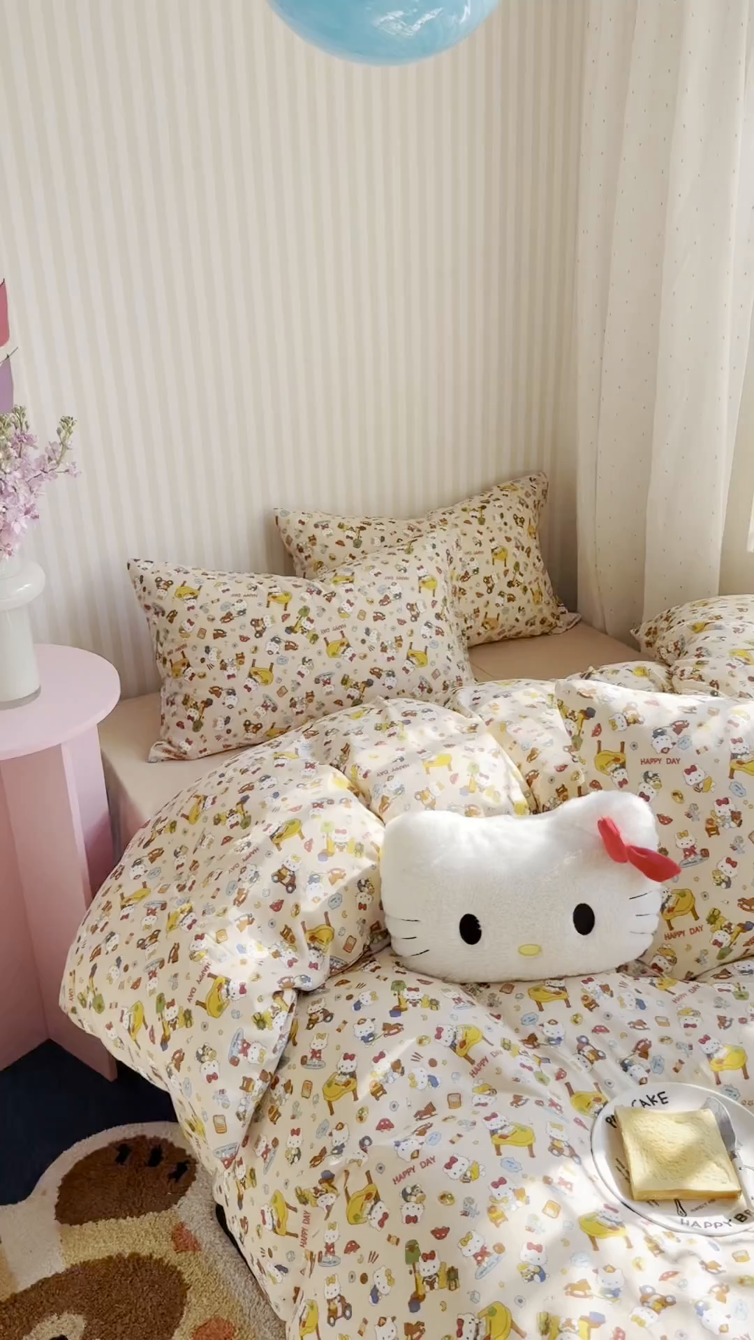 91家纺网 家纺一手货源 找家纺 麦伦家居 2026春夏新品全棉有氧双层纱印花系列简约款四件套 KT乐园