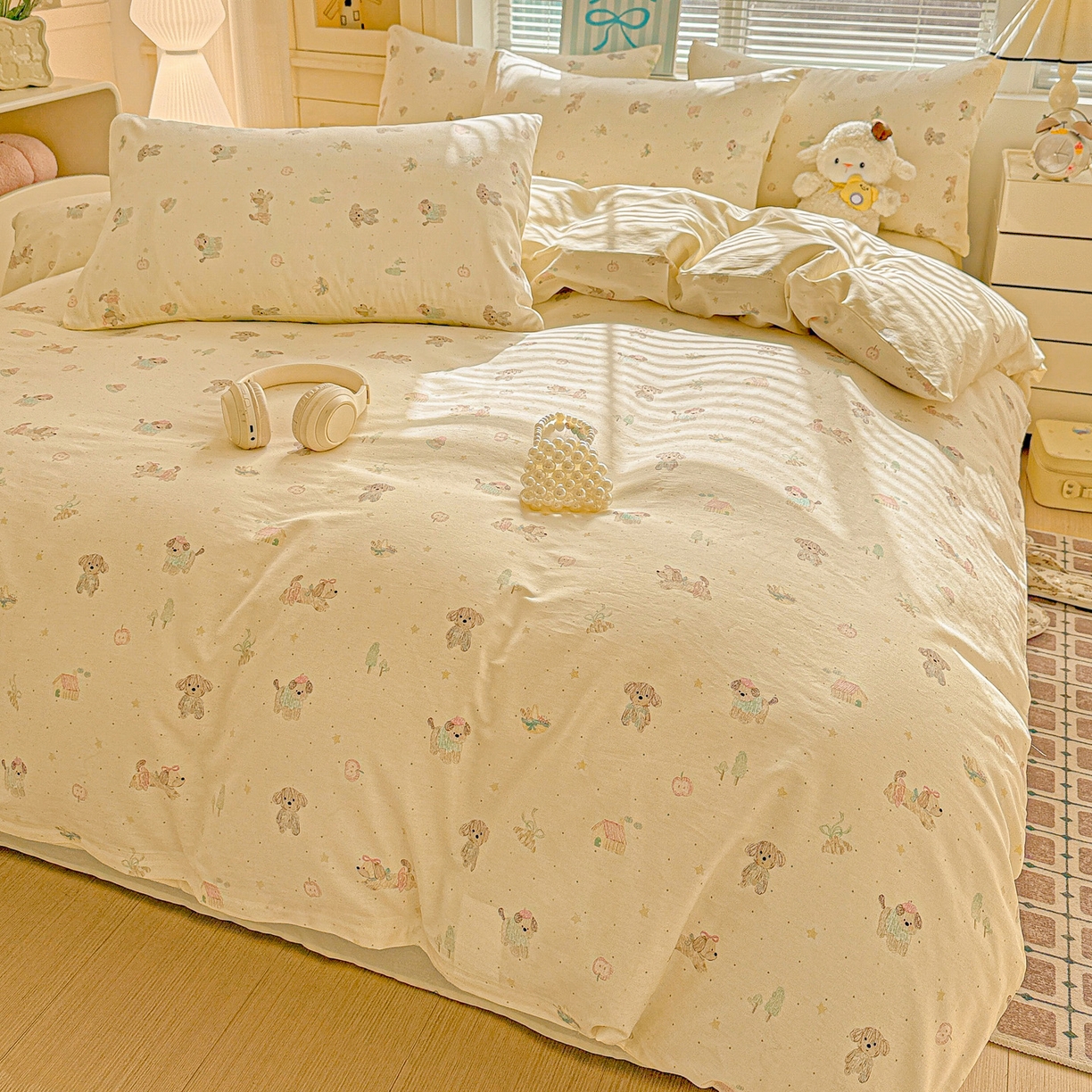 91家纺网 家纺一手货源 找家纺 名品家纺 2026新款100%纯棉四件套系列 苹果小狗