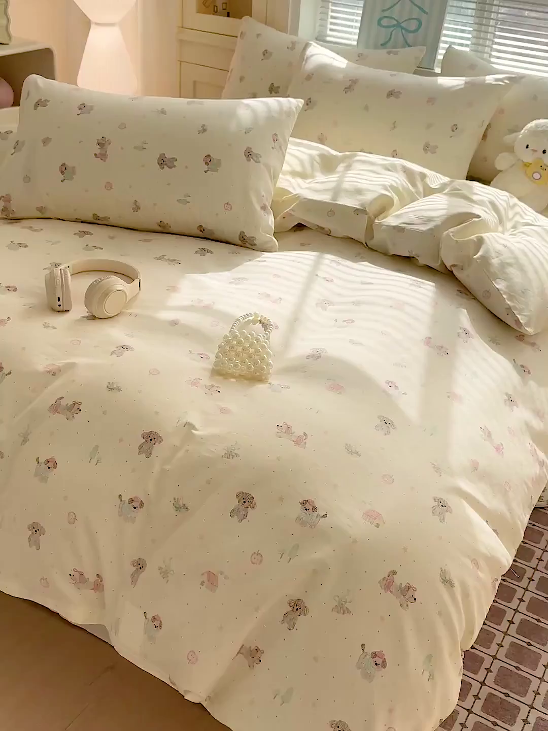 91家纺网 家纺一手货源 找家纺 名品家纺 2026新款100%纯棉四件套系列 苹果小狗