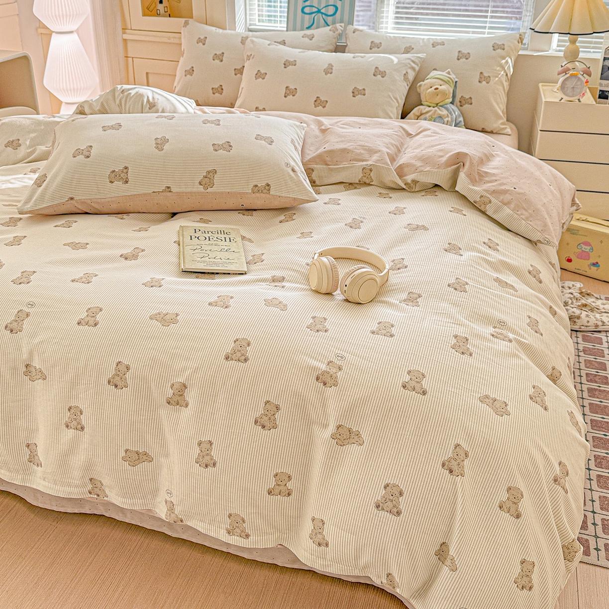 91家纺网 家纺一手货源 找家纺 名品家纺 2026新款100%纯棉四件套系列 条纹小熊