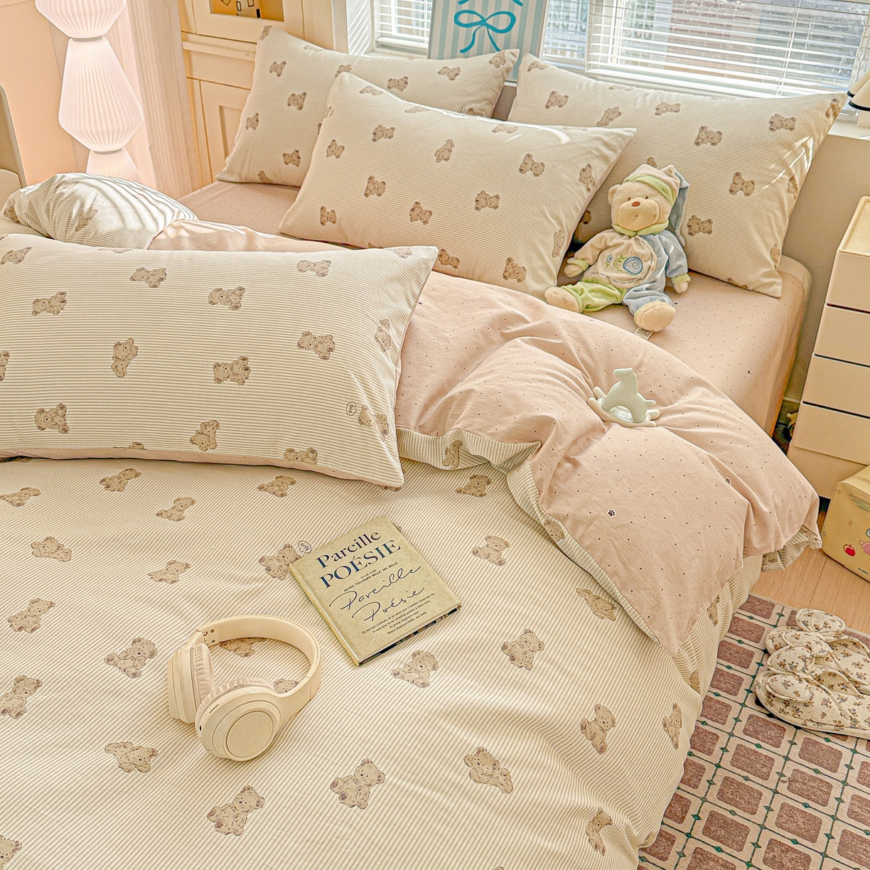 91家纺网 家纺一手货源 找家纺 名品家纺 2026新款100%纯棉四件套系列 条纹小熊