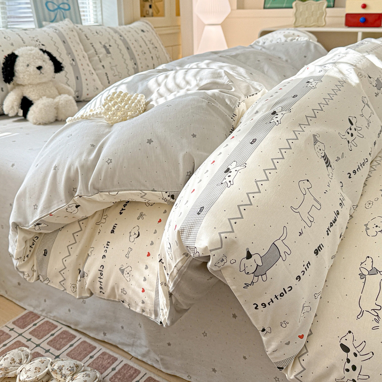 91家纺网 家纺一手货源 找家纺 名品家纺 2026新款100%纯棉四件套系列 线条小狗