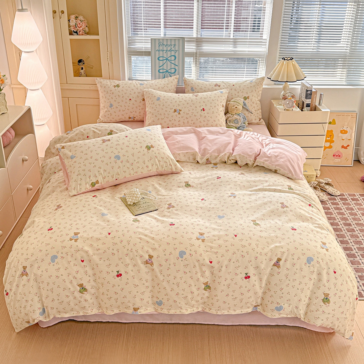 91家纺网 家纺一手货源 找家纺 名品家纺 2026新款100%纯棉四件套系列 樱桃小熊