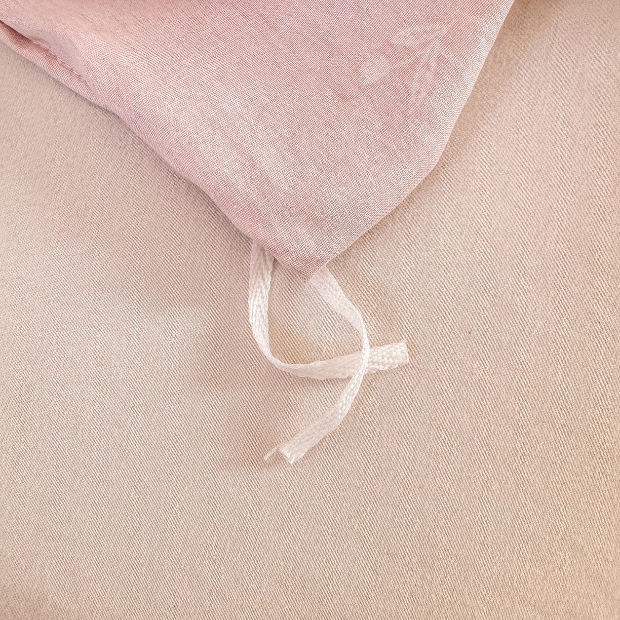 91家纺网 家纺一手货源 找家纺 名品家纺 2026新款100%纯棉单被套系列 布拉格兔兔