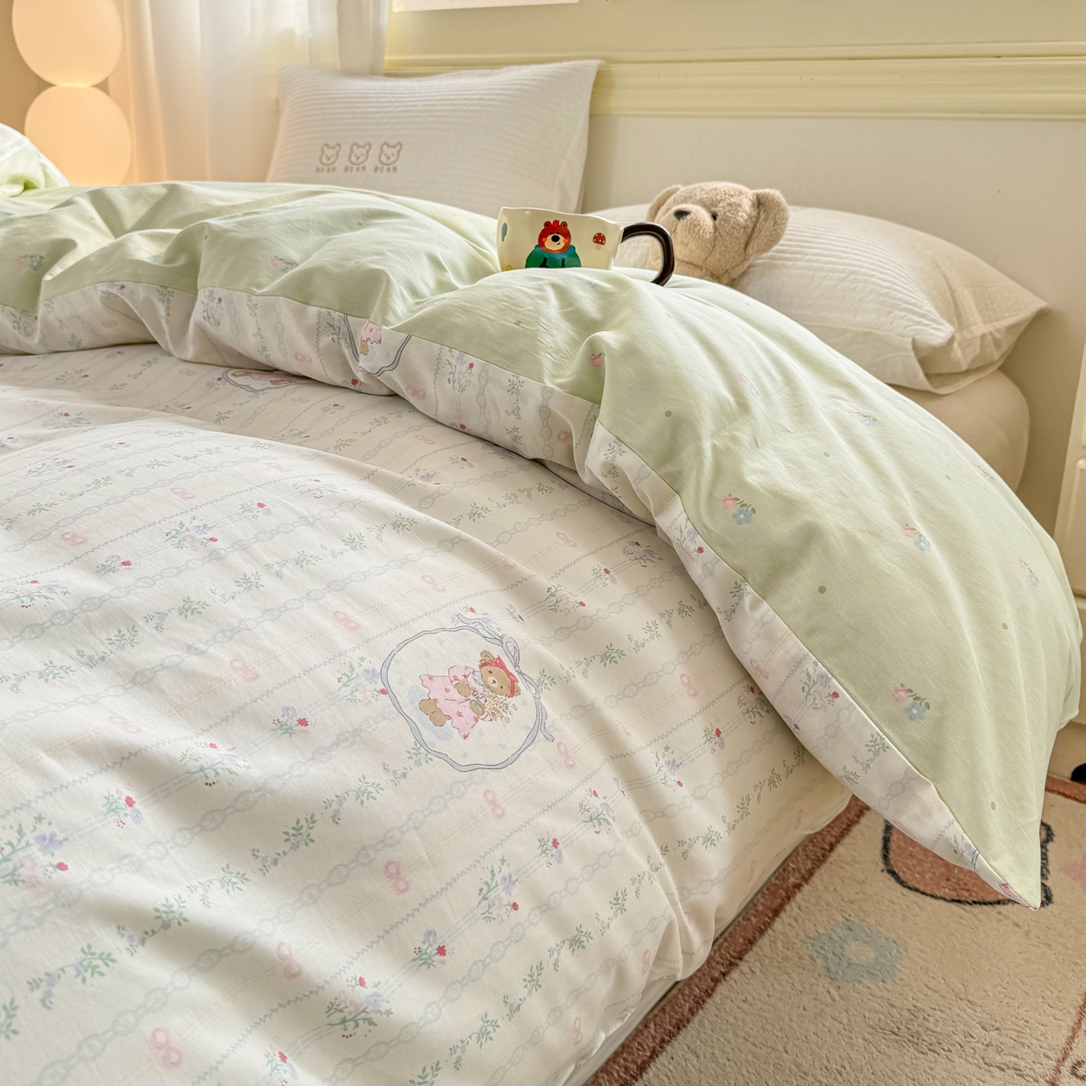 91家纺网 家纺一手货源 找家纺 名品家纺 2026新款100%纯棉单被套系列 春日小熊