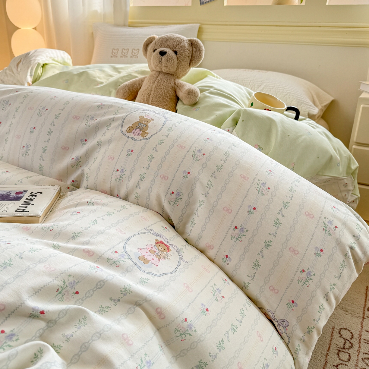 91家纺网 家纺一手货源 找家纺 名品家纺 2026新款100%纯棉单被套系列 春日小熊