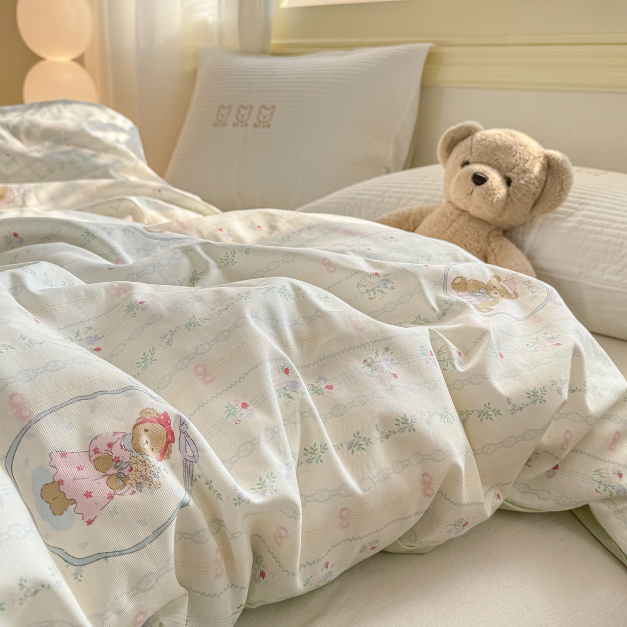 91家纺网 家纺一手货源 找家纺 名品家纺 2026新款100%纯棉单被套系列 春日小熊