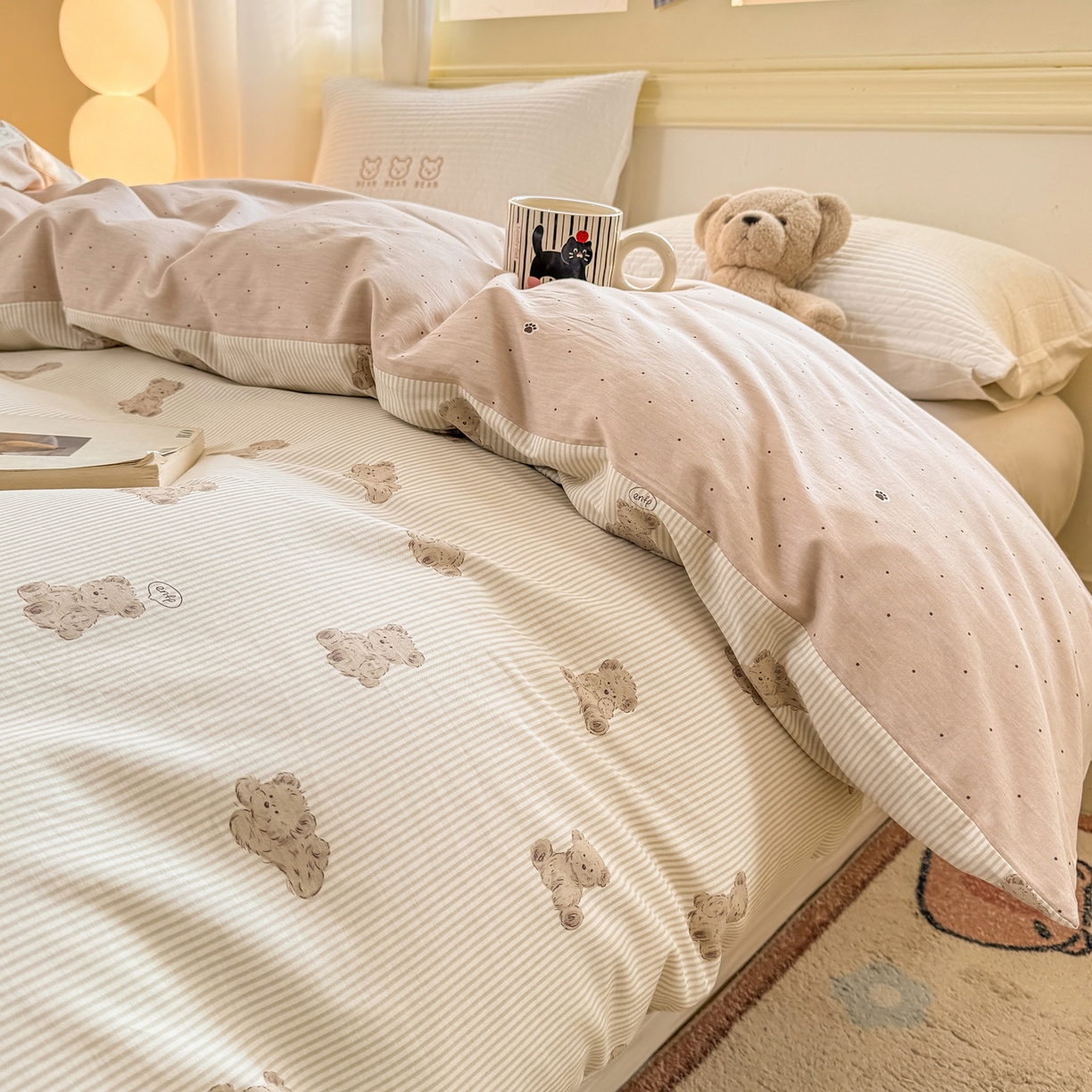 91家纺网 家纺一手货源 找家纺 名品家纺 2026新款100%纯棉单被套系列 条纹小熊