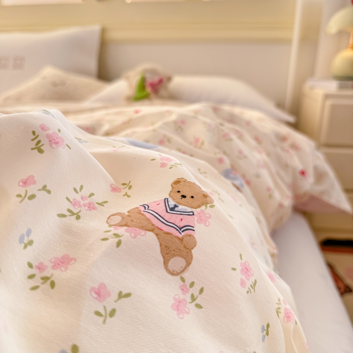 91家纺网 家纺一手货源 找家纺 名品家纺 2026新款100%纯棉单被套系列 樱桃小熊