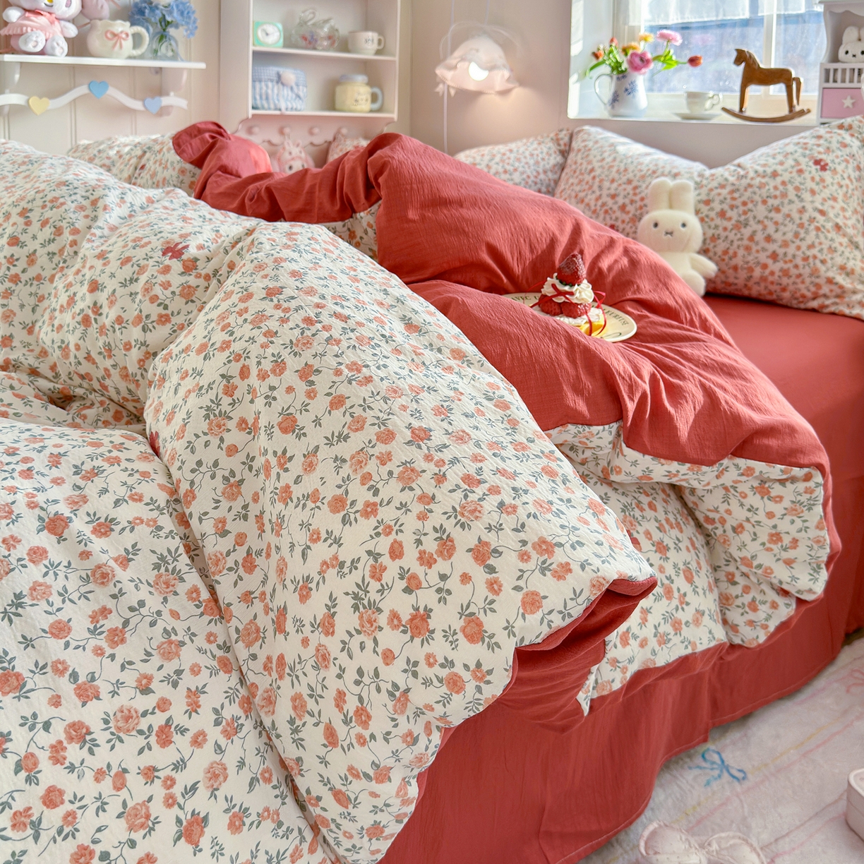 91家纺网 家纺一手货源 找家纺 （总）罗亿家纺 2026新款小清新云感双层纱木棉四件套系列（小红书热款推荐）