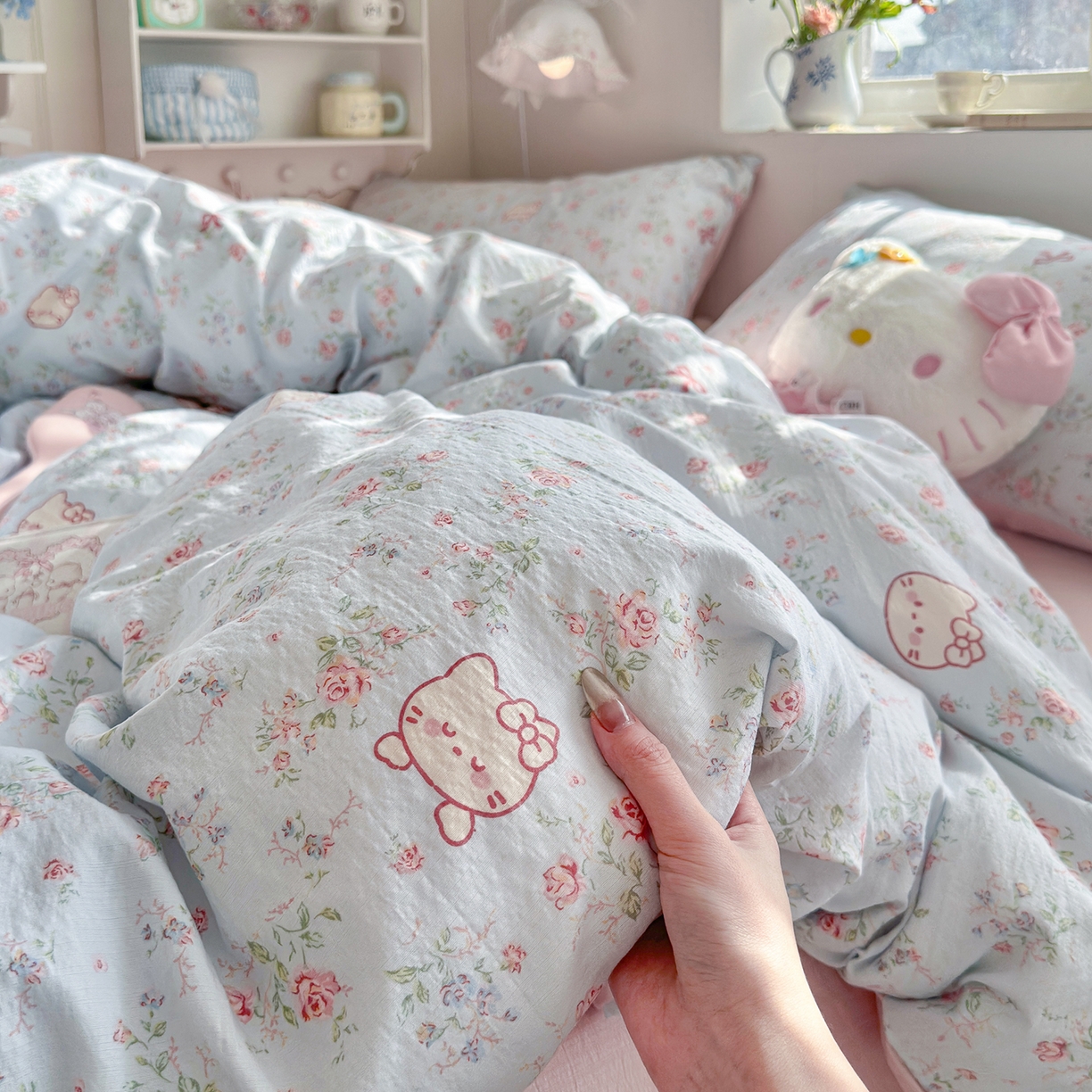 91家纺网 家纺一手货源 找家纺 罗亿家纺 2026新款小清新云感双层纱木棉四件套系列（小红书热款推荐） kitty甜梦窝