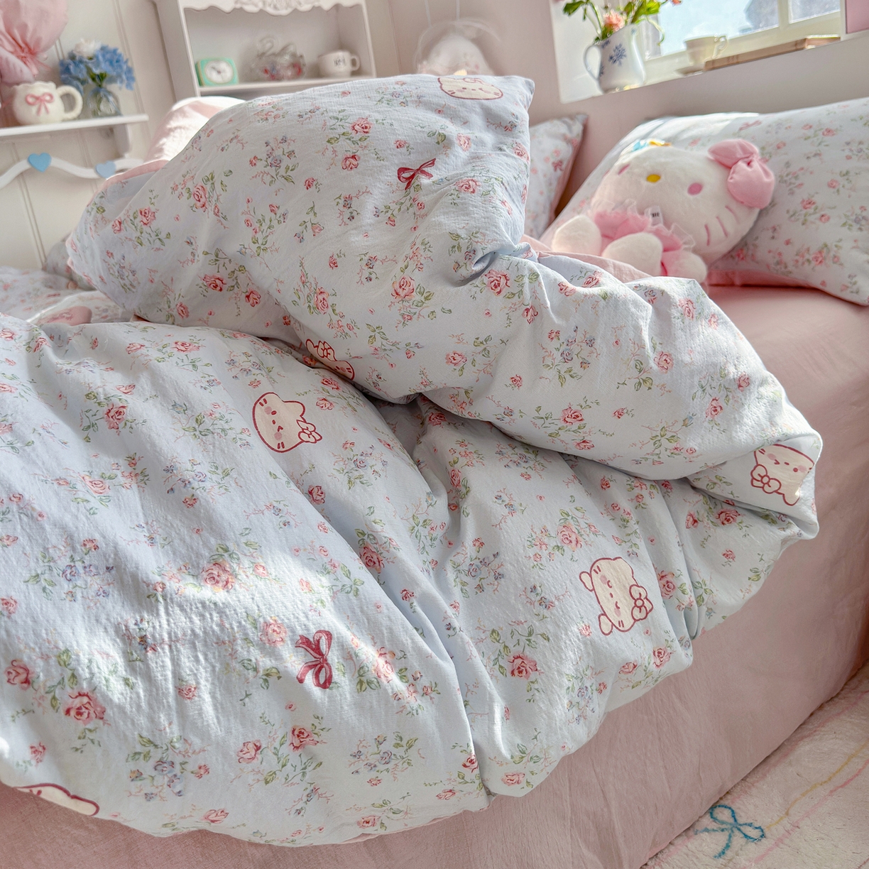 91家纺网 家纺一手货源 找家纺 罗亿家纺 2026新款小清新云感双层纱木棉四件套系列（小红书热款推荐） kitty甜梦窝