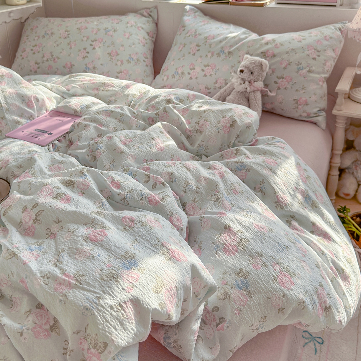 91家纺网 家纺一手货源 找家纺 罗亿家纺 2026新款小清新云感双层纱木棉四件套系列（小红书热款推荐） 春日限定