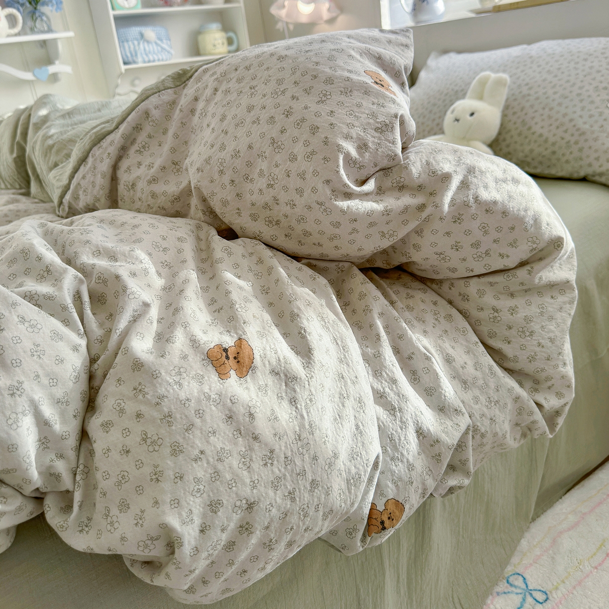 91家纺网 家纺一手货源 找家纺 罗亿家纺 2026新款小清新云感双层纱木棉四件套系列（小红书热款推荐） 点点小狗